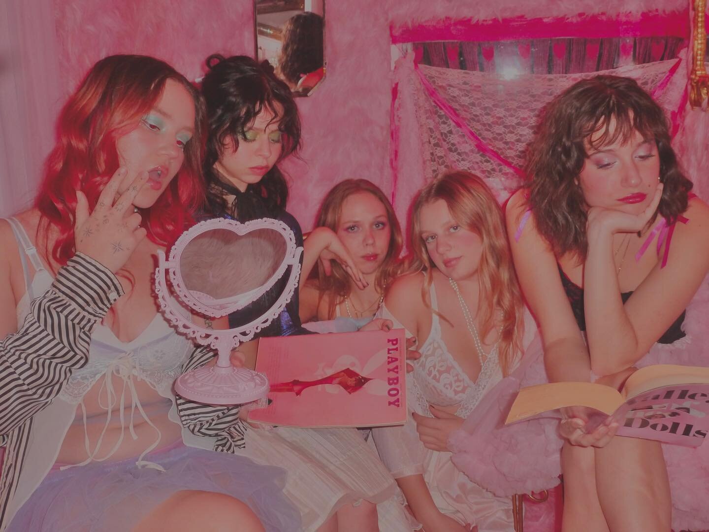 Heaven is a Pink Bedroom Pt. 4 (I&rsquo;m never gonna stop posting about this)