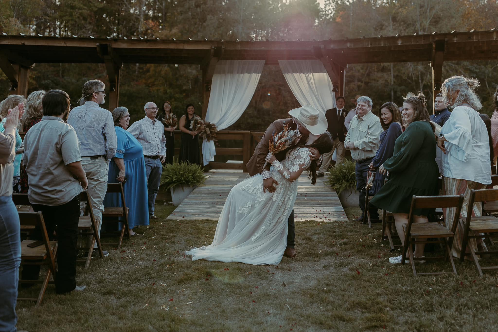 Rustic wedding venue in Alabama