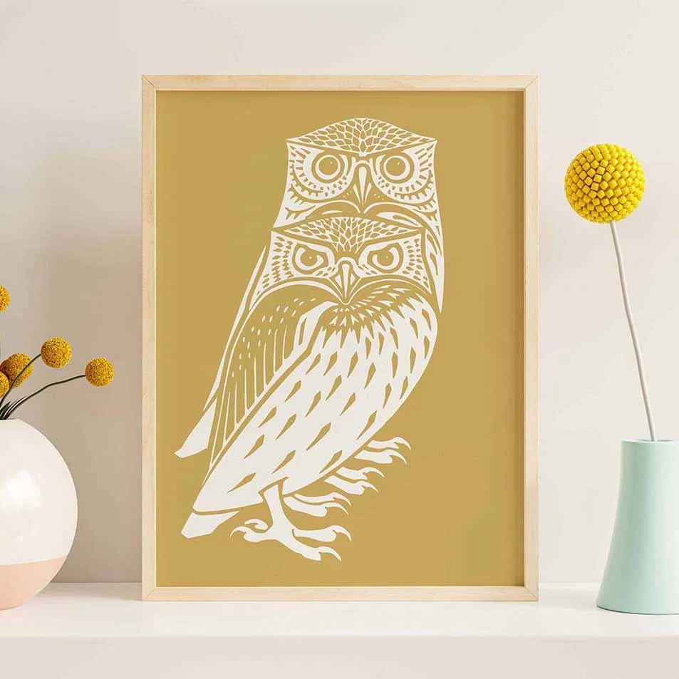 An art print featuring 2 owls.