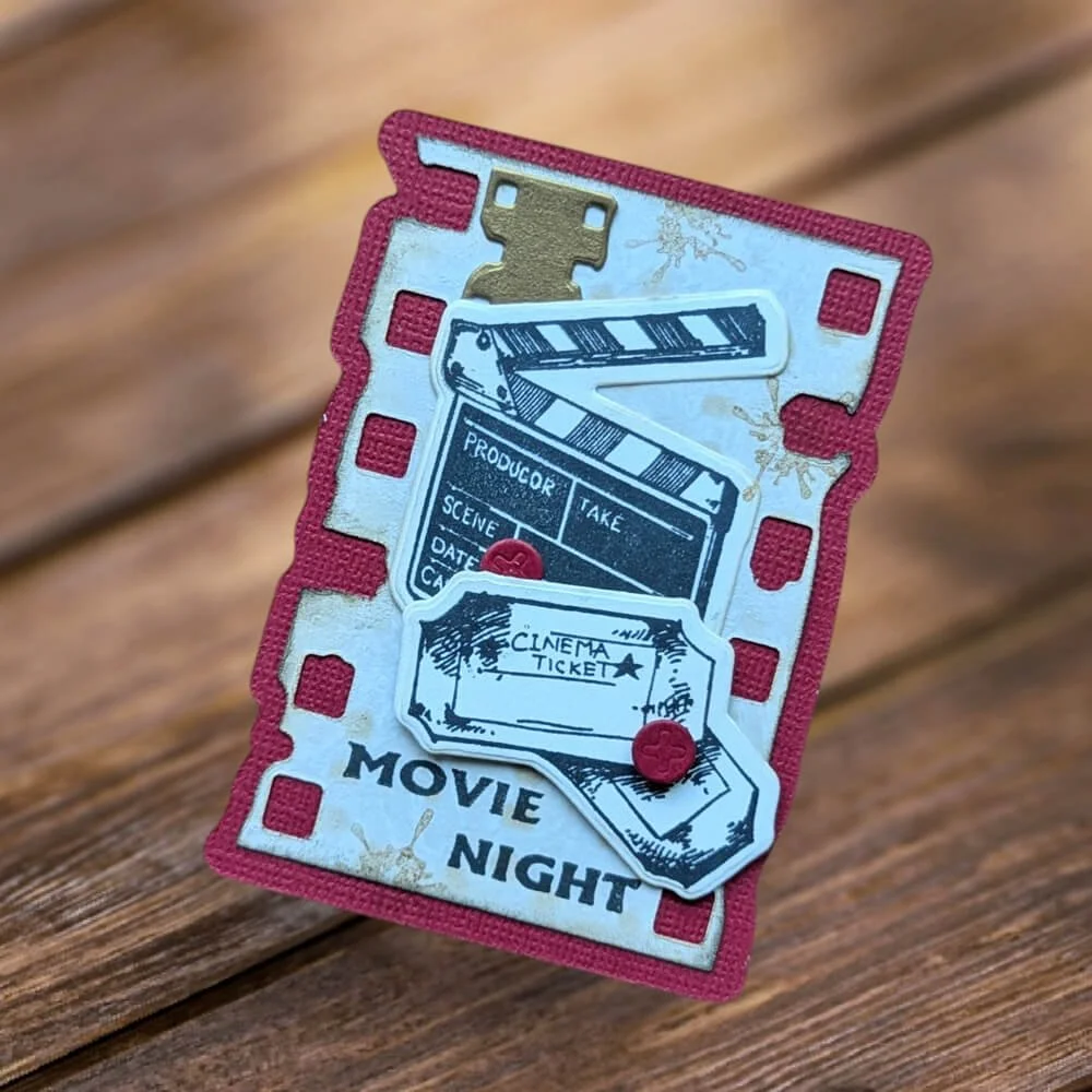 °Reanna 251201 Cinema ATC1.jpg