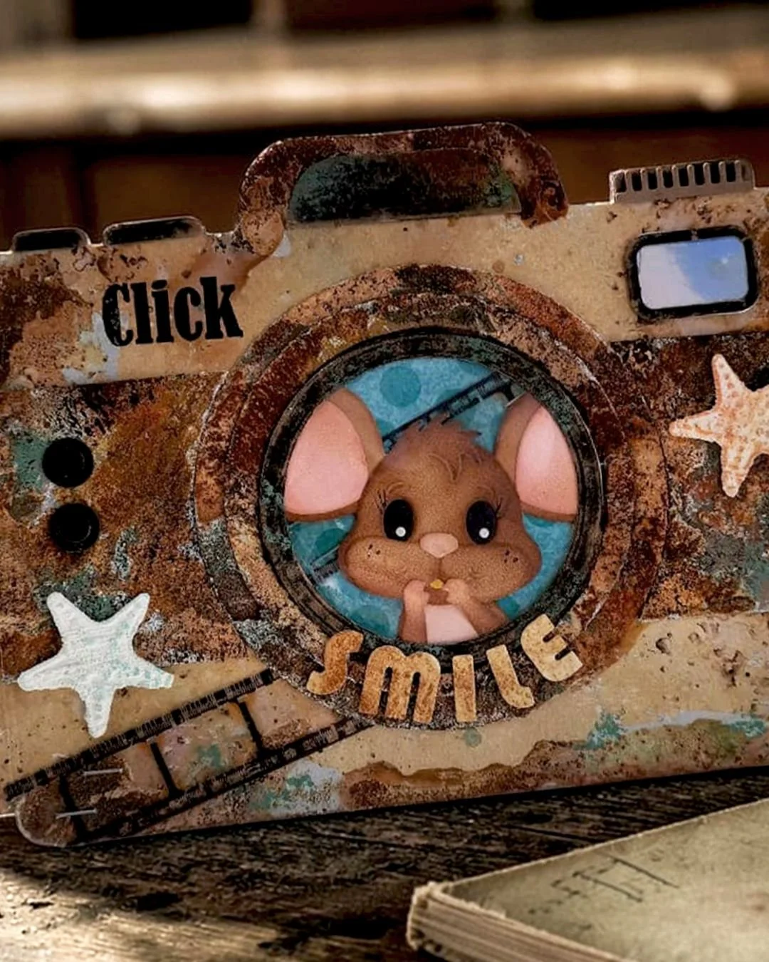 How to Assemble the Camera and Suitcase from Cute &amp; Whimsical