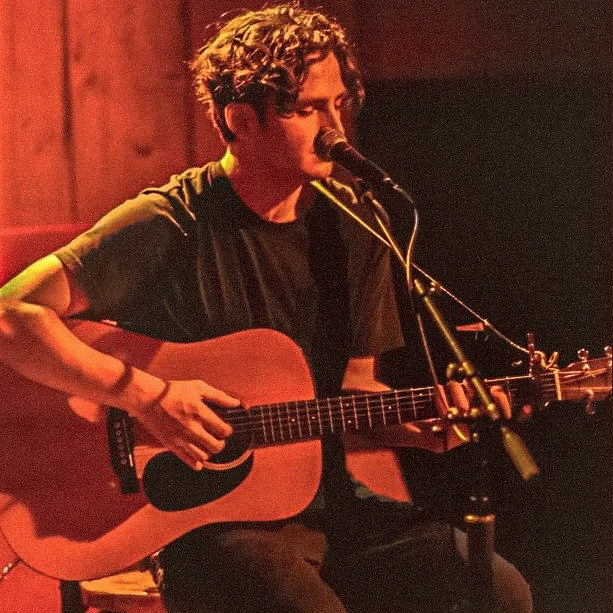 Sunday Sessions with Cole Davidson