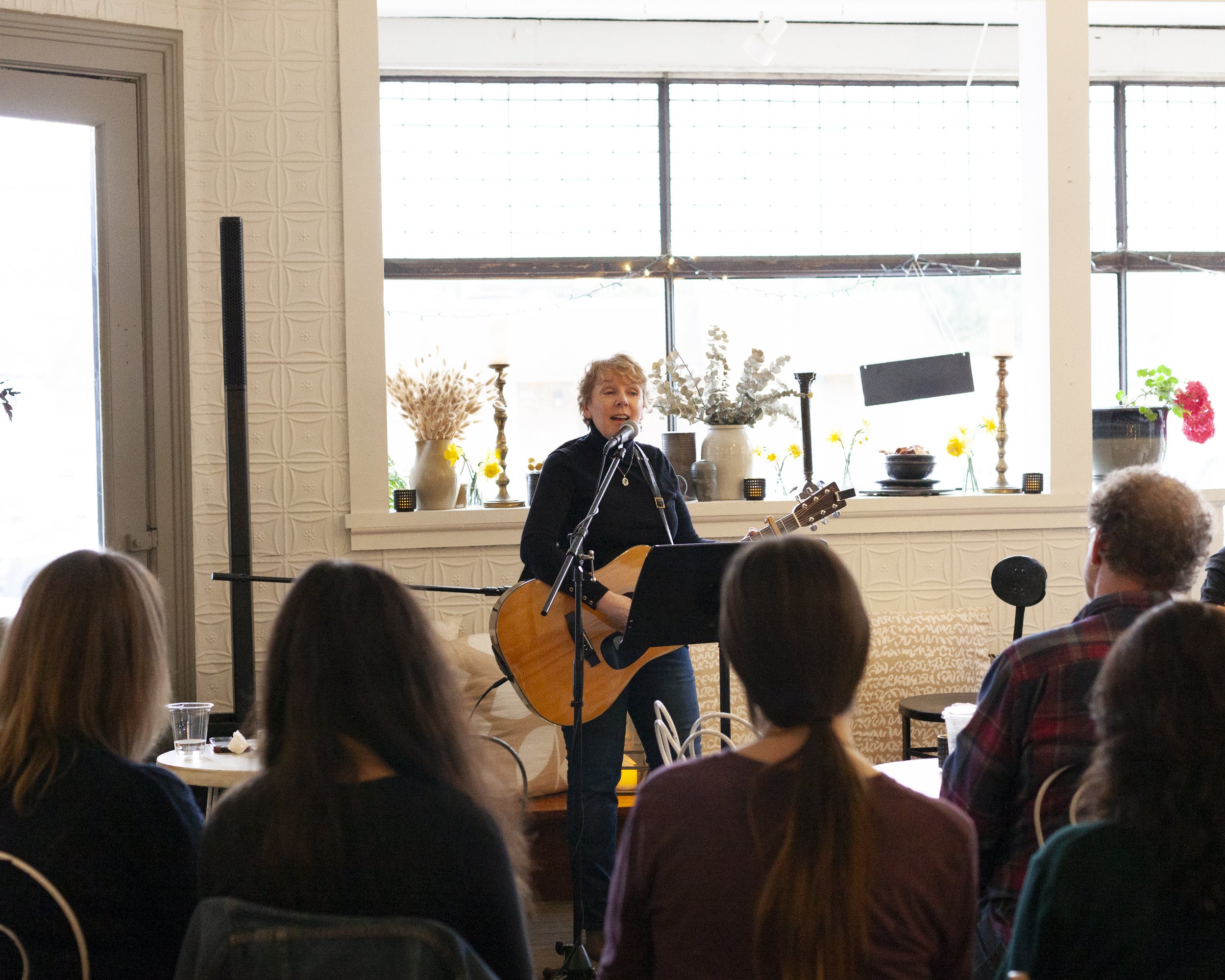 Finding Your Voice with Sara Albirght