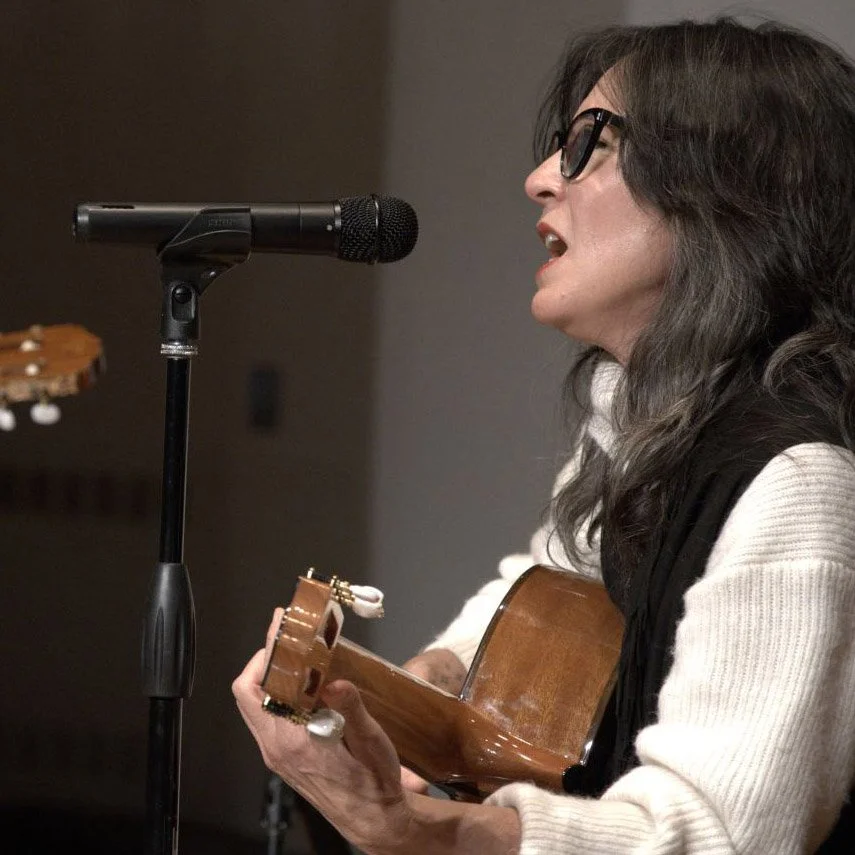 Sunday Sessions with Beatriz de la Torre