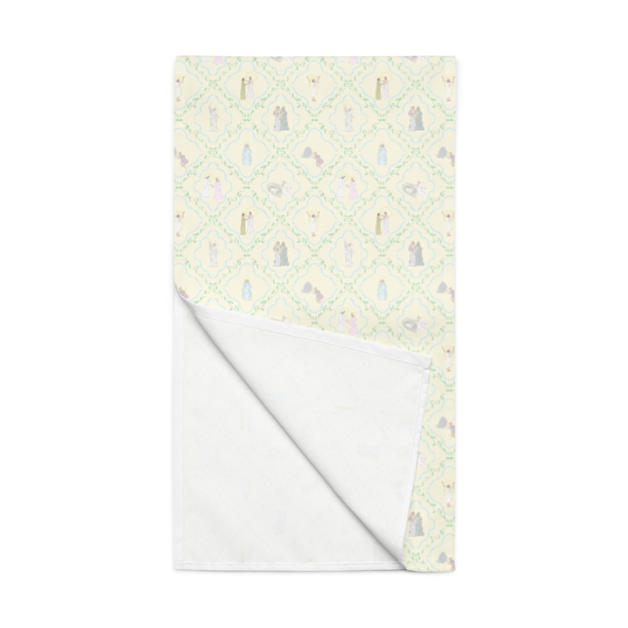Triumph Trellis Table Runner