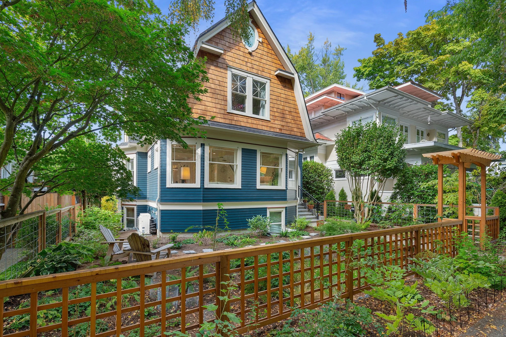 Brightsky-21st-exterior 05-low.jpg