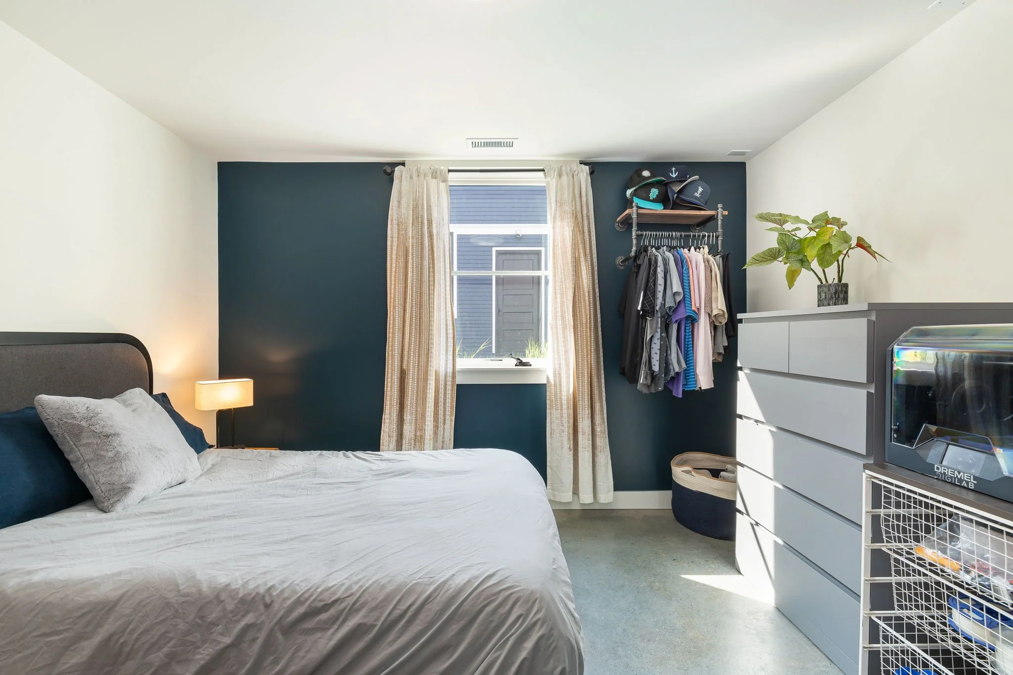 brightsky-1904-seattle-interior-remodel-bedroom-3.jpg