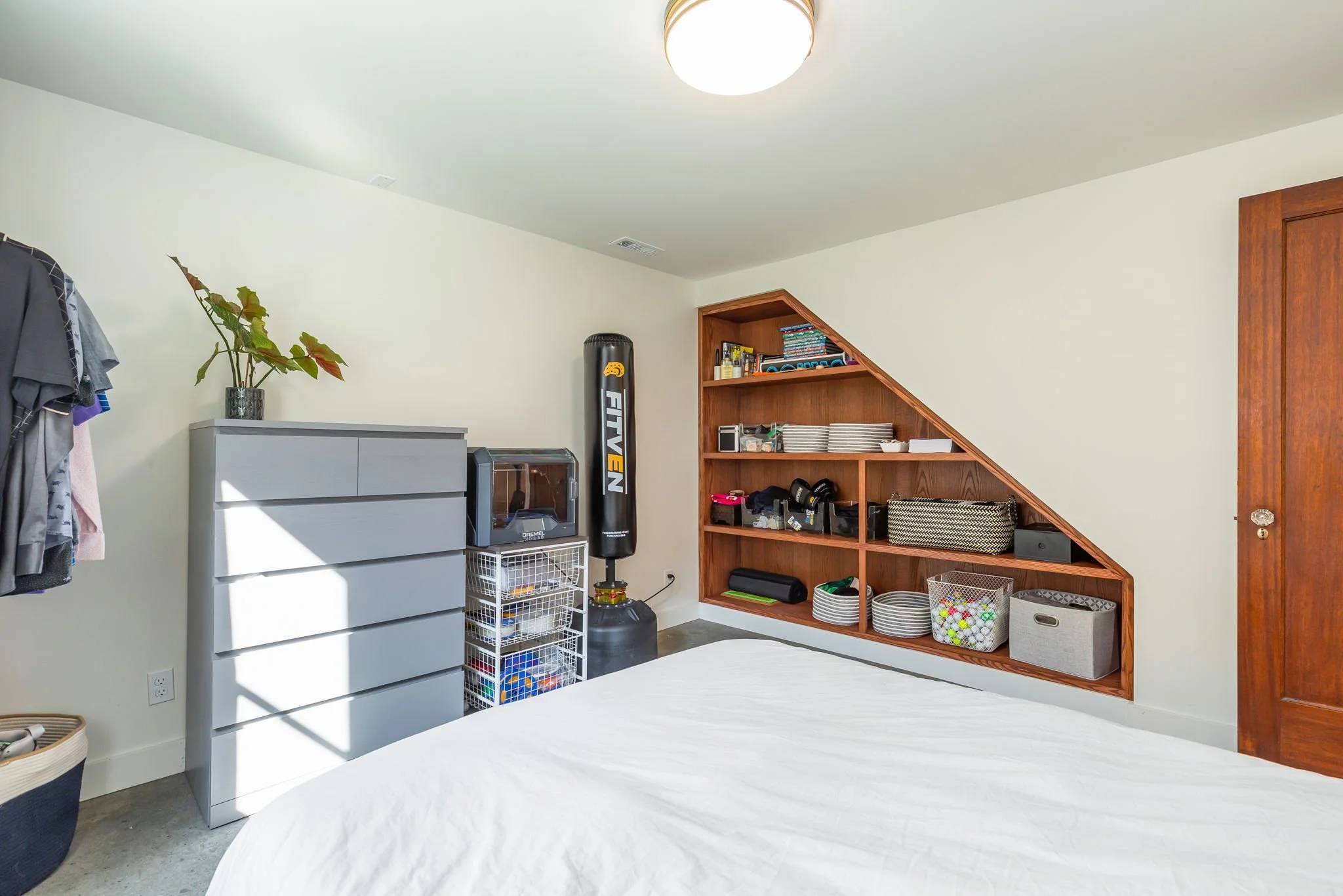 brightsky-1904-seattle-interior-remodel-bedroom-5.jpg