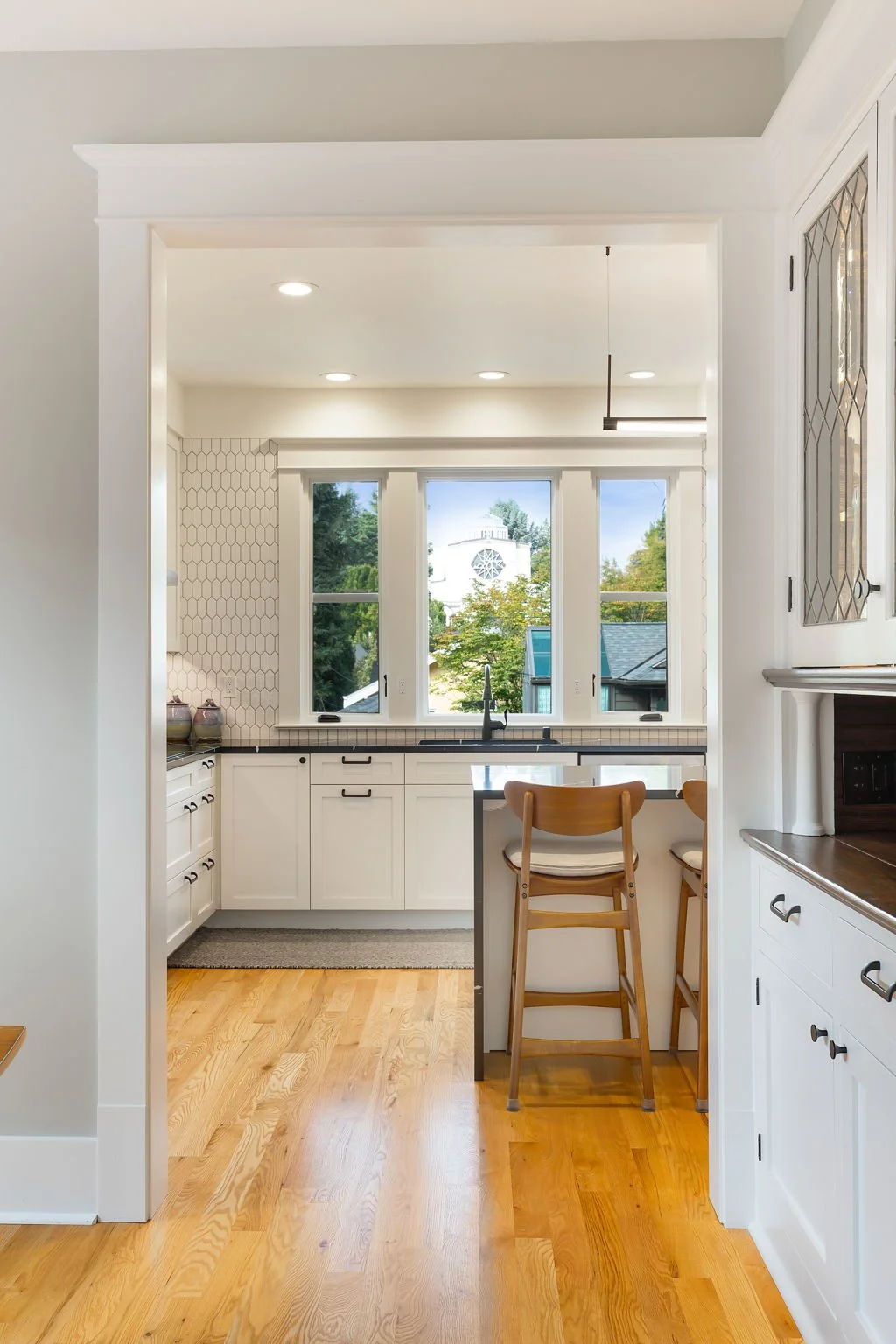 brightsky-747-seattle-renovation-kitchen-1.jpg