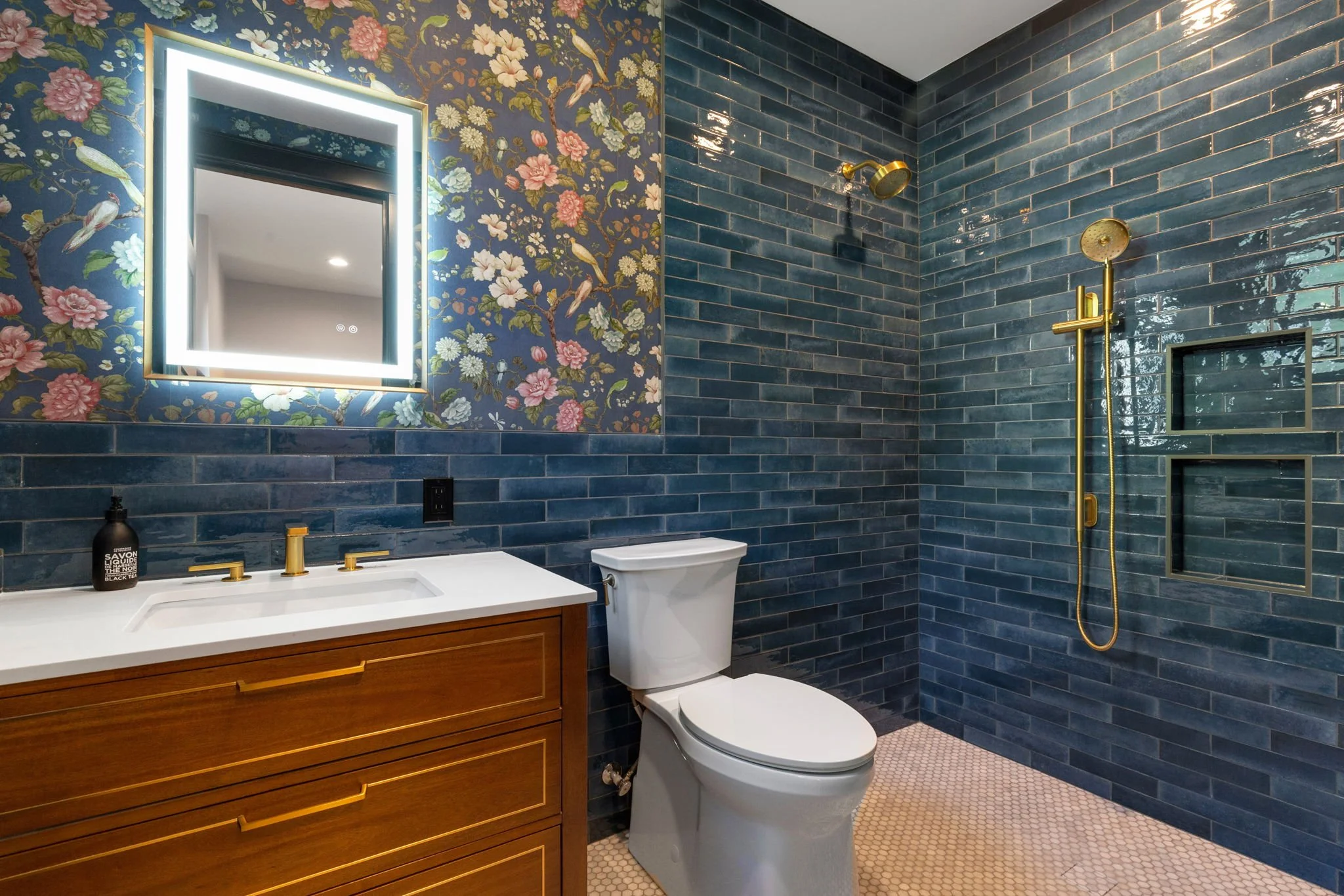 Brightsky-Arboretum-bathroomA 04-low.jpg