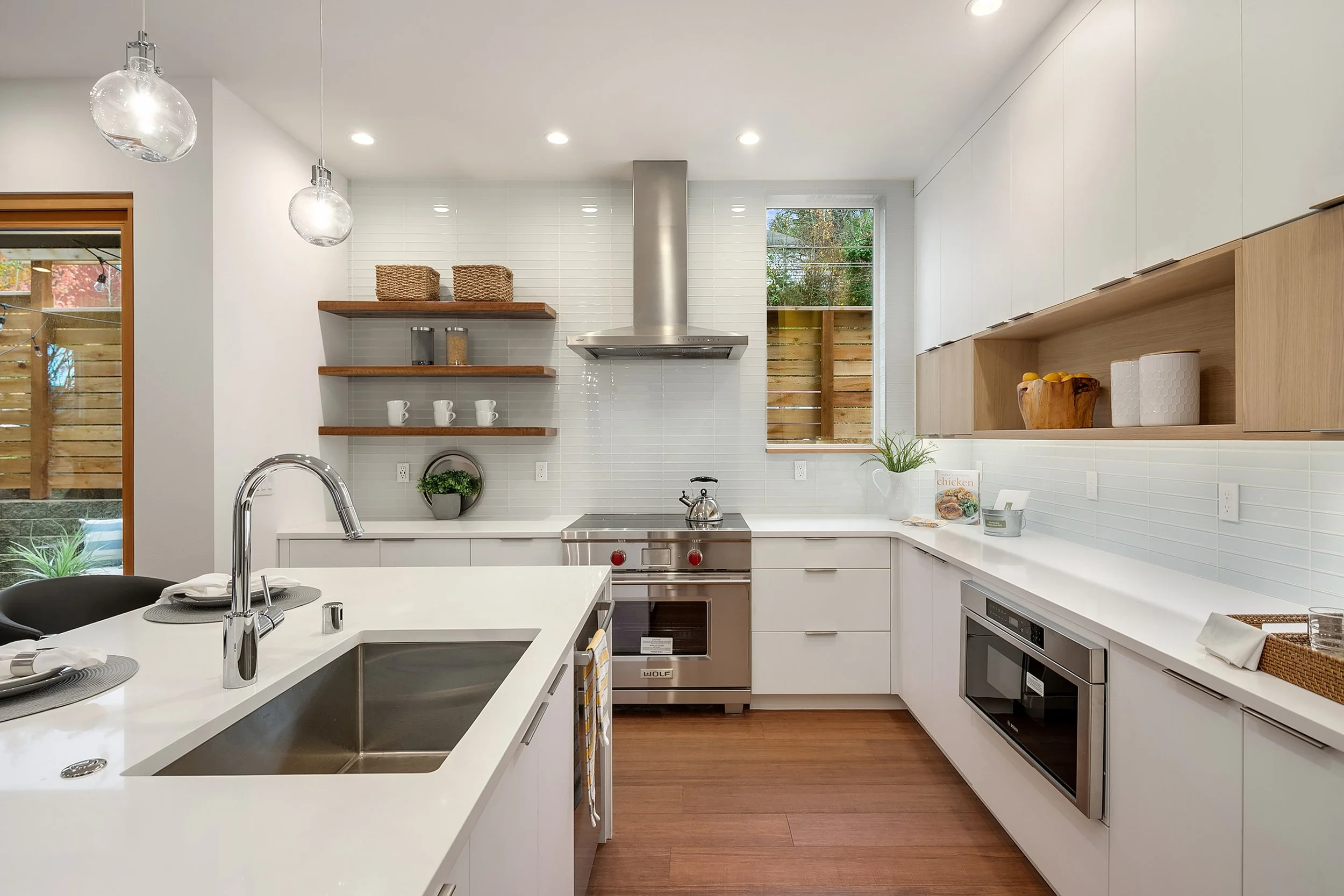 brightsky-ward-seattle-residential-kitchen-3.jpg