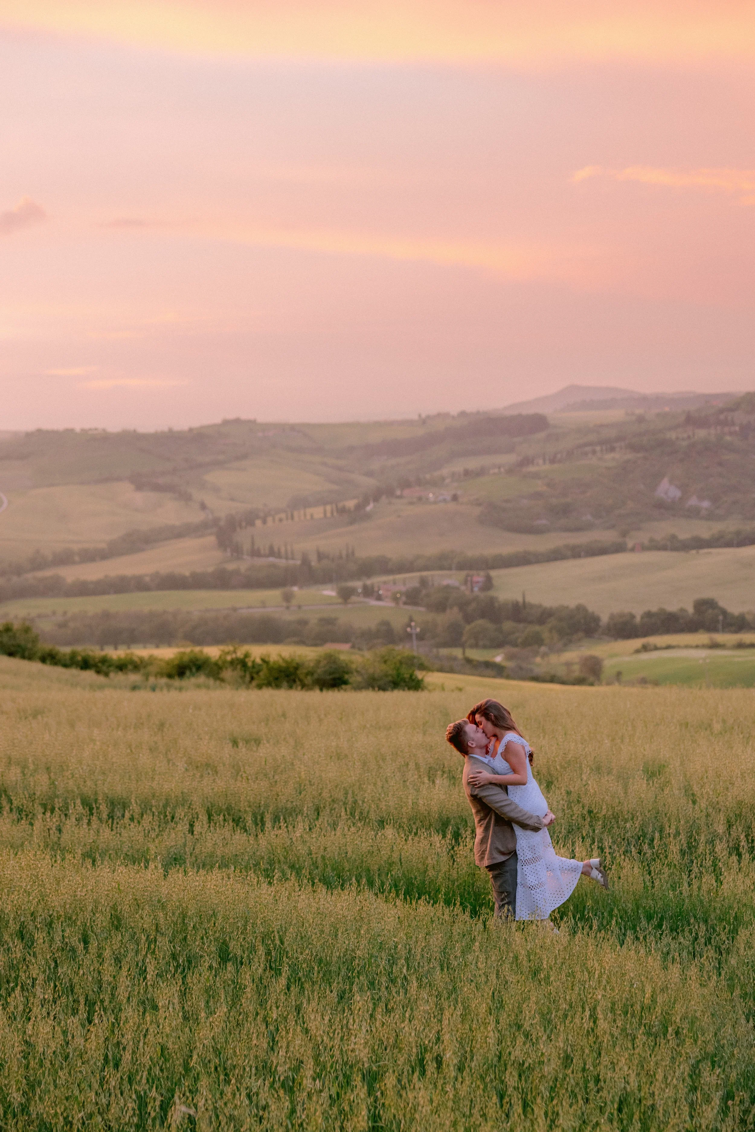 230524-nickie-evin-engagement-valdorcia-365.jpg