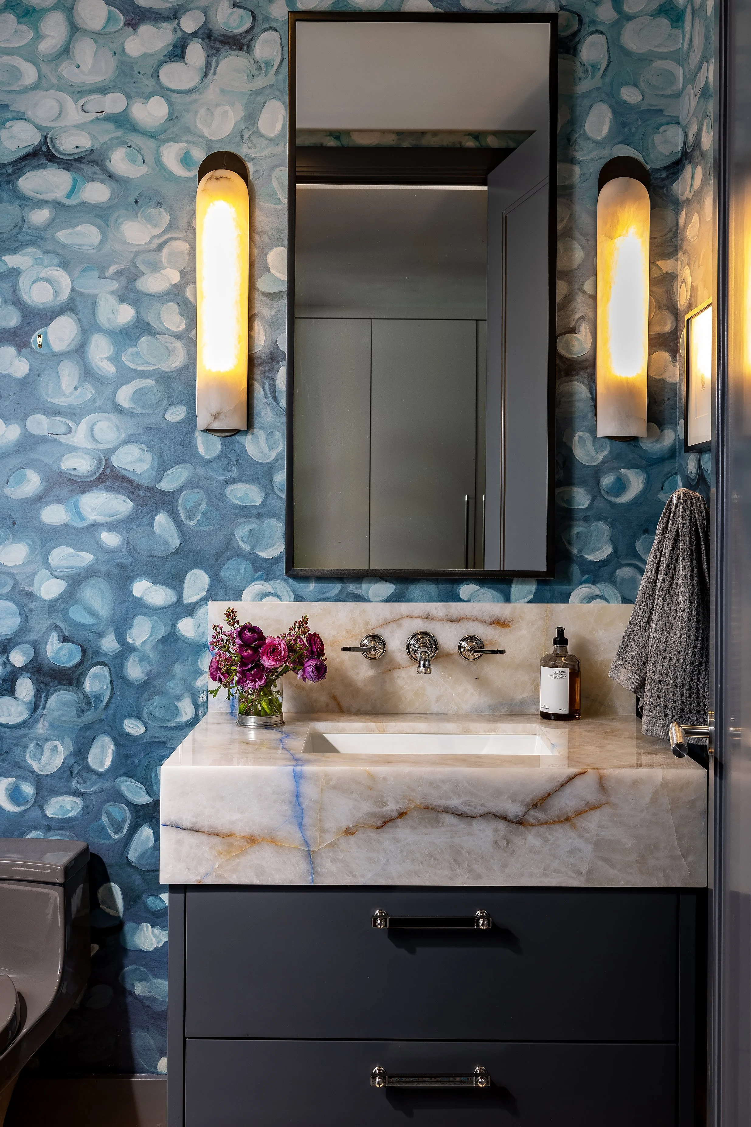 elms-interior-design-boston-harbor-view-highrise-11.jpg