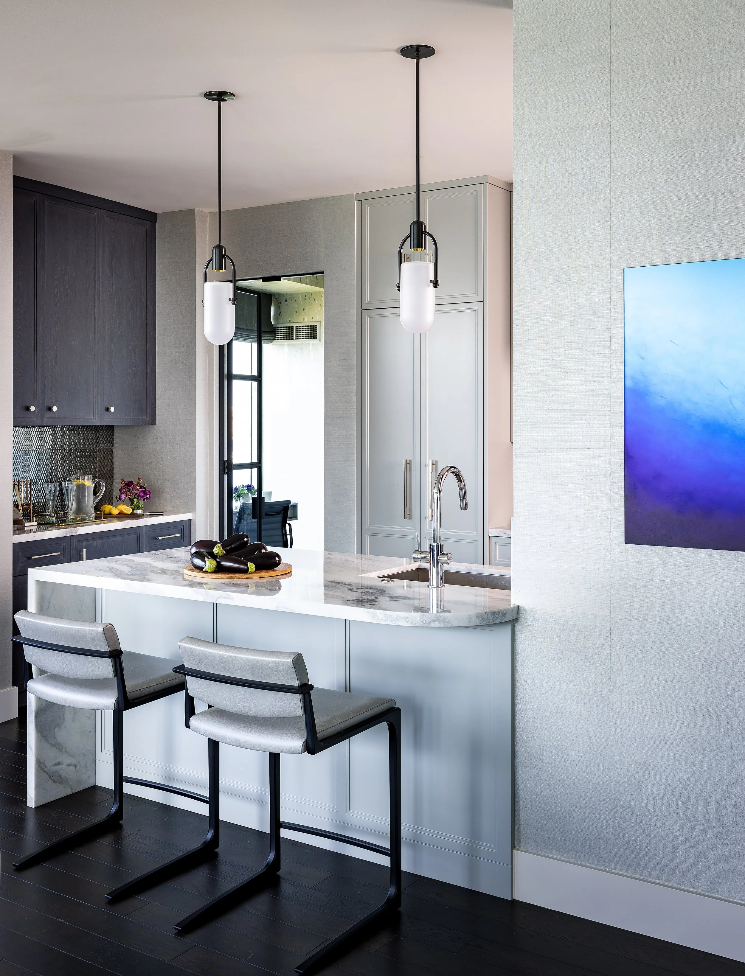 elms-interior-design-boston-harbor-view-highrise-07.jpg