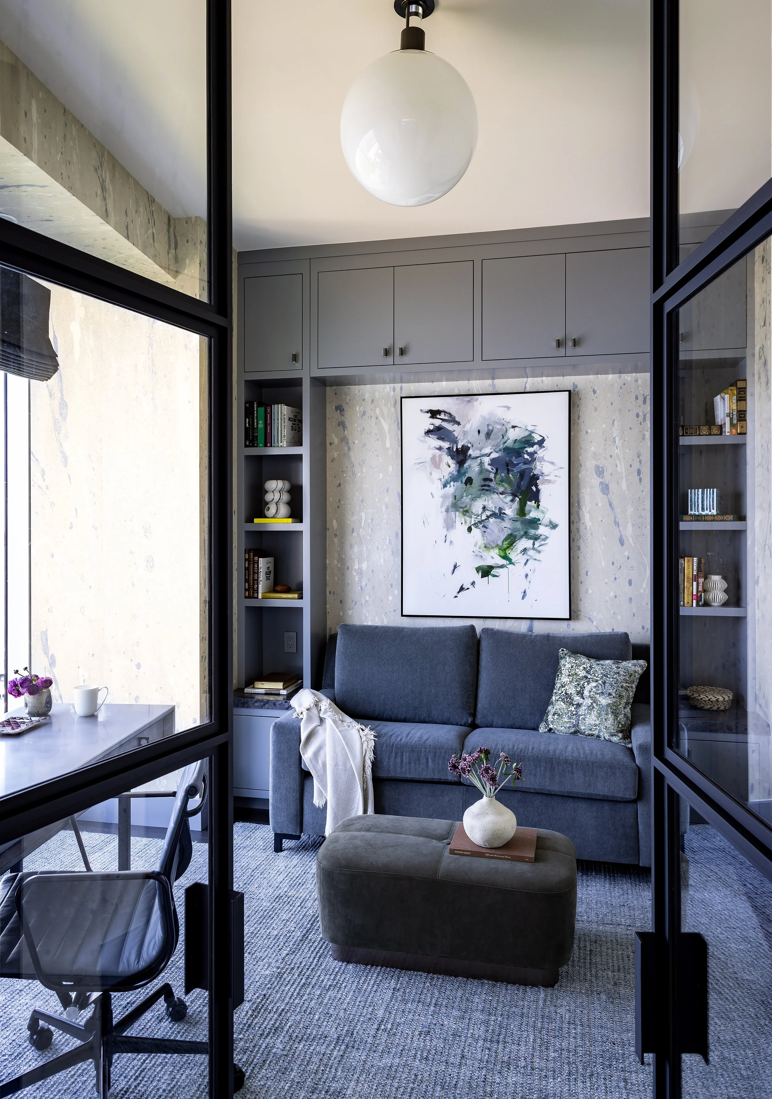 elms-interior-design-boston-harbor-view-highrise-08.jpg