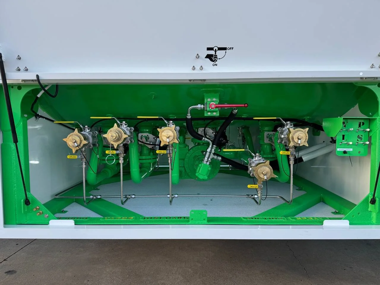 5067112466776960325 (1).jpg