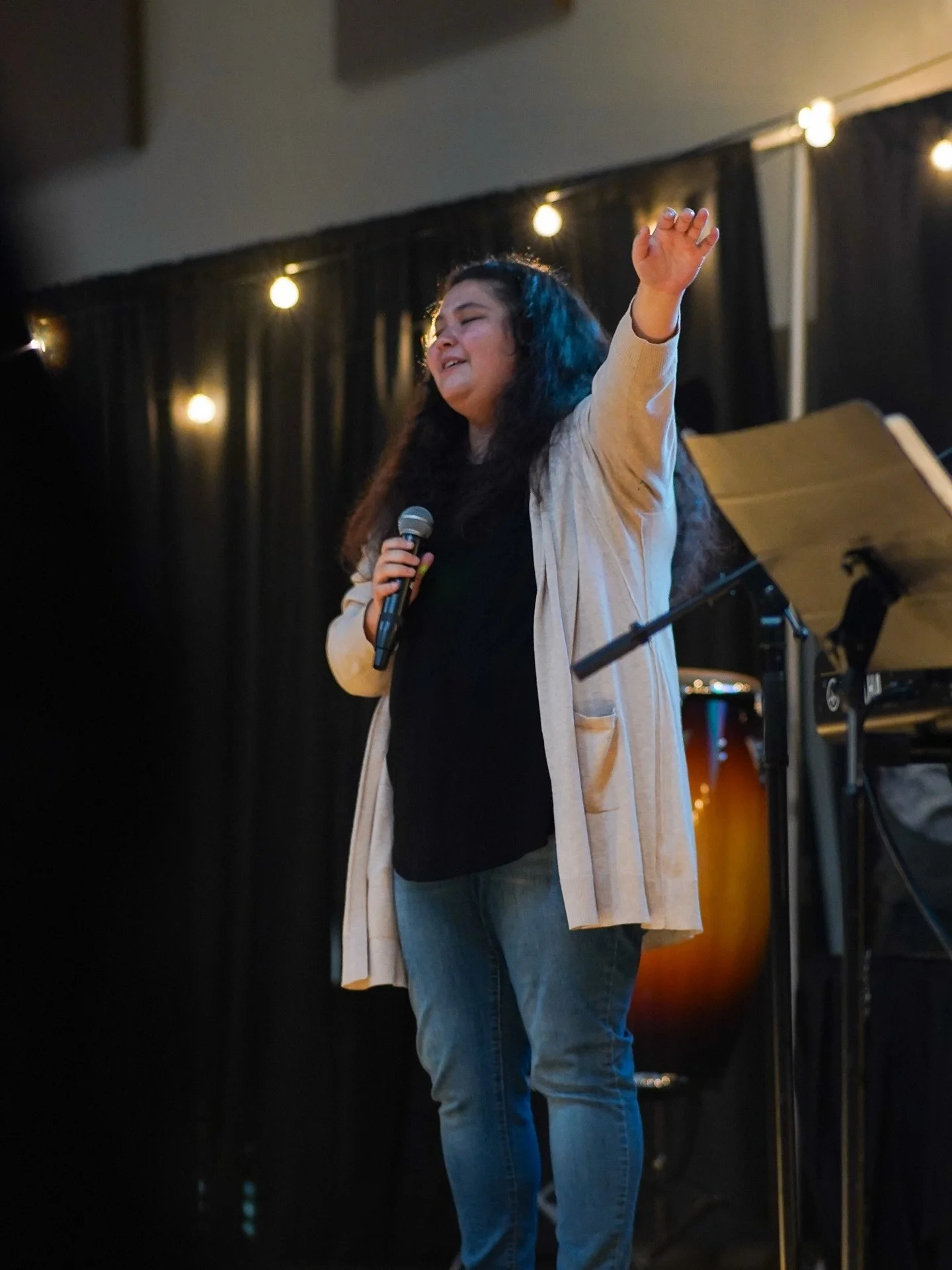 So thankful for a community that leans into prayer together 💛 As our 21 Day Fast begins, we&rsquo;re covering one another in prayer and trusting God to do deep work in our hearts. Grateful to walk this journey side by side 🙌