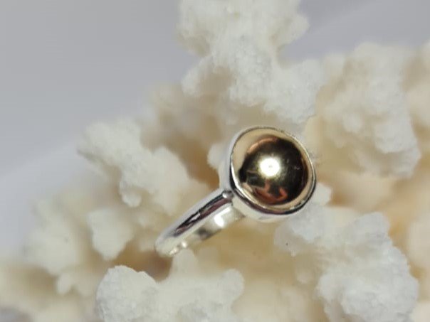 Recycled silver and 9ct gold plain band2.jpg