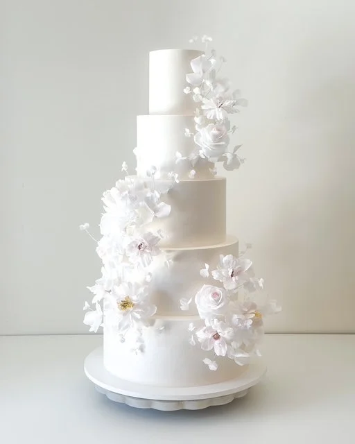 luxury wedding cake, Southern California wedding cake designer, best wedding cake Southern california, San Diego wedding cake, sugar flower wedding cake, wafer paper flower wedding cake, fashion wedding cake, luxury San Diego wedding cake