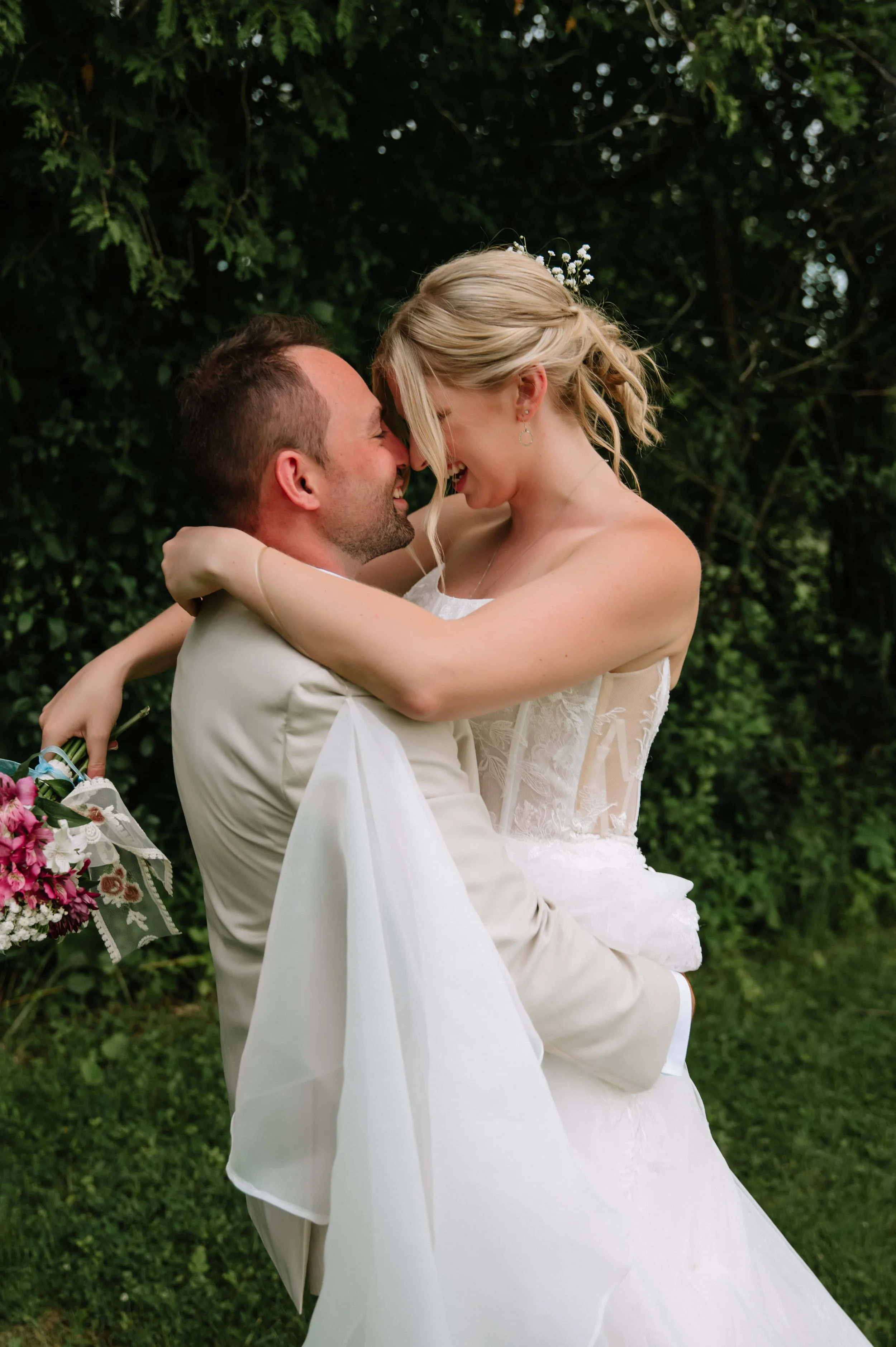 bridal photos at outdoor wedding.jpg