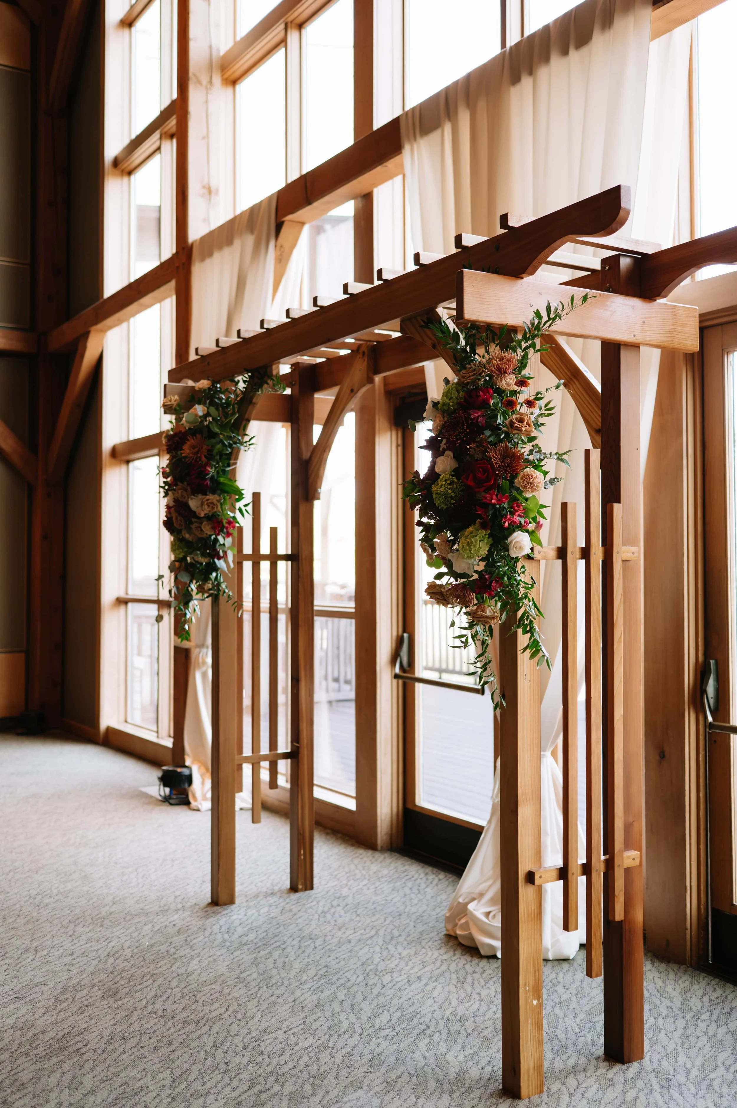 fall wedding arch.jpg