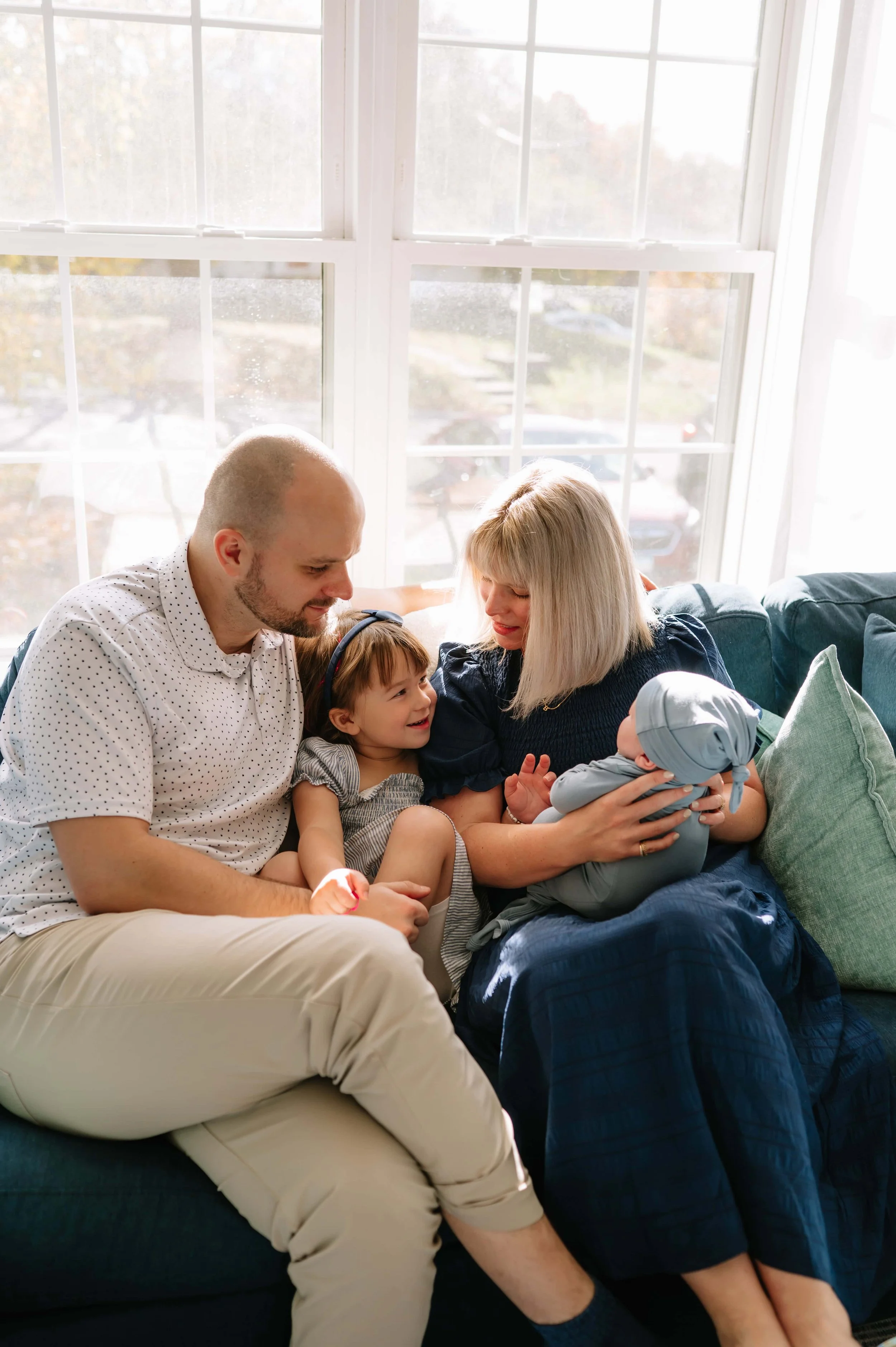 family newborn session in home
