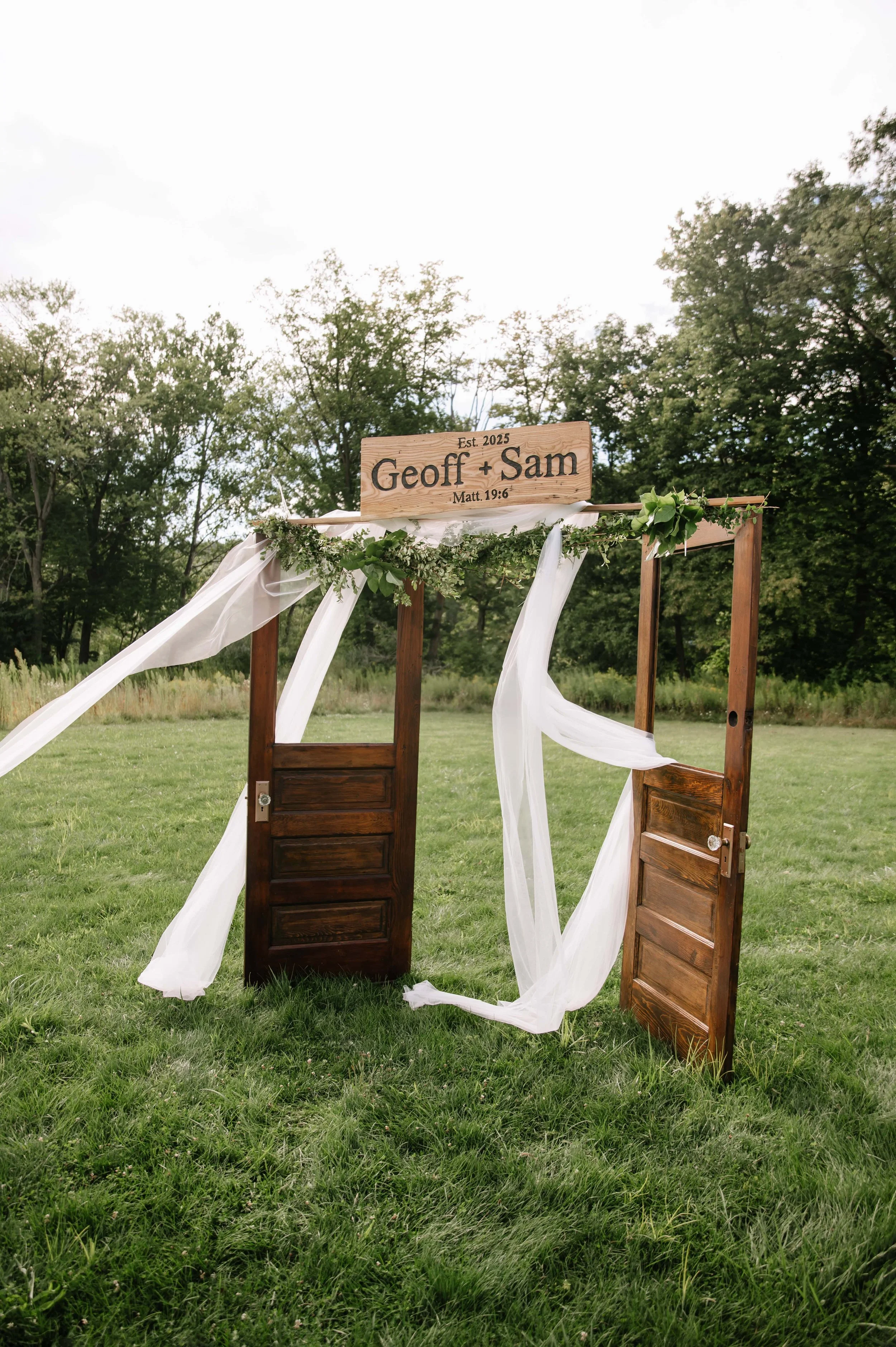 Outdoor wedding ceremony near Syracuse, NY