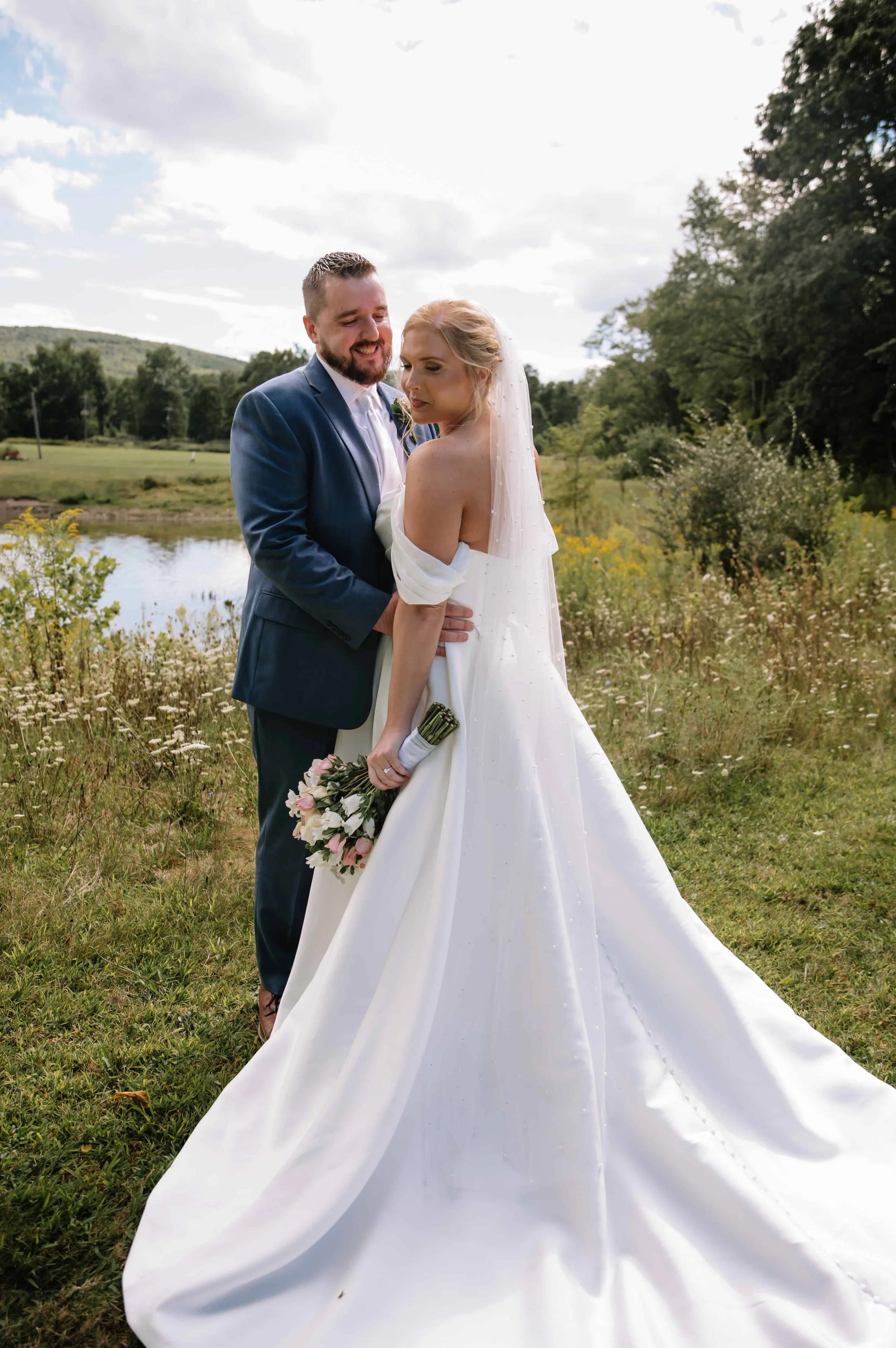 bridal portraits during summertime