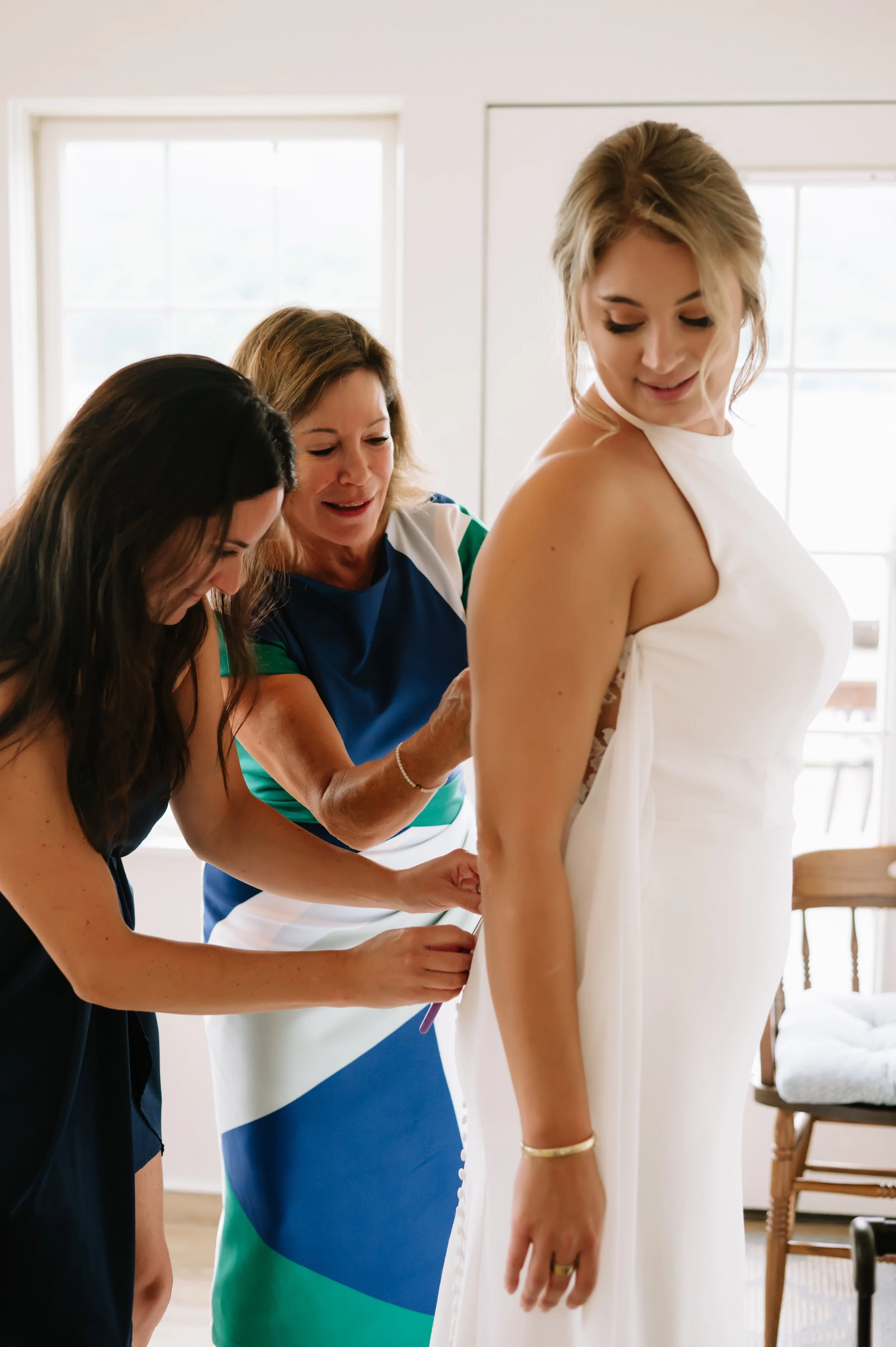 bride getting dressed.jpg