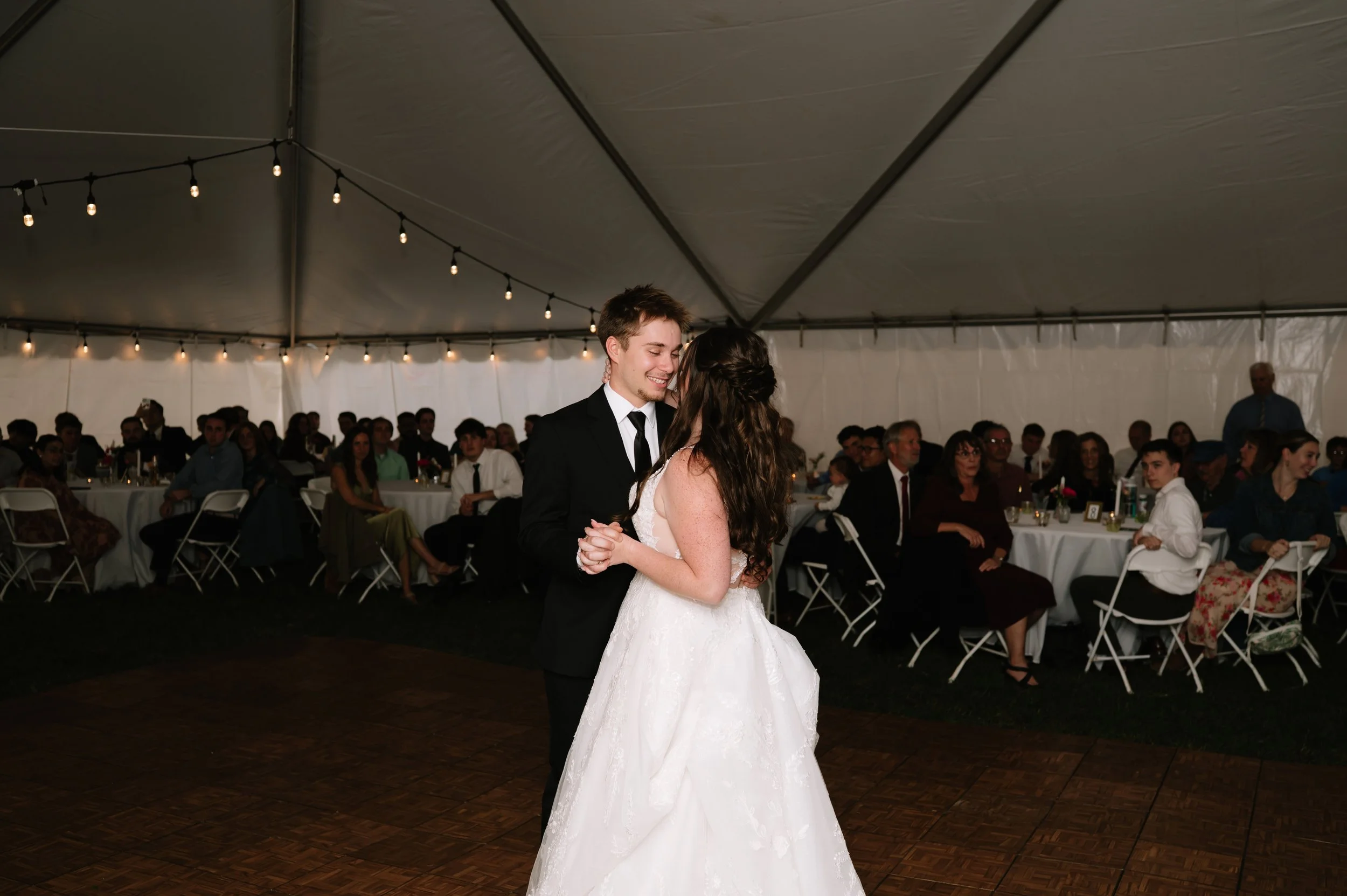 bride and groom first dance.jpg