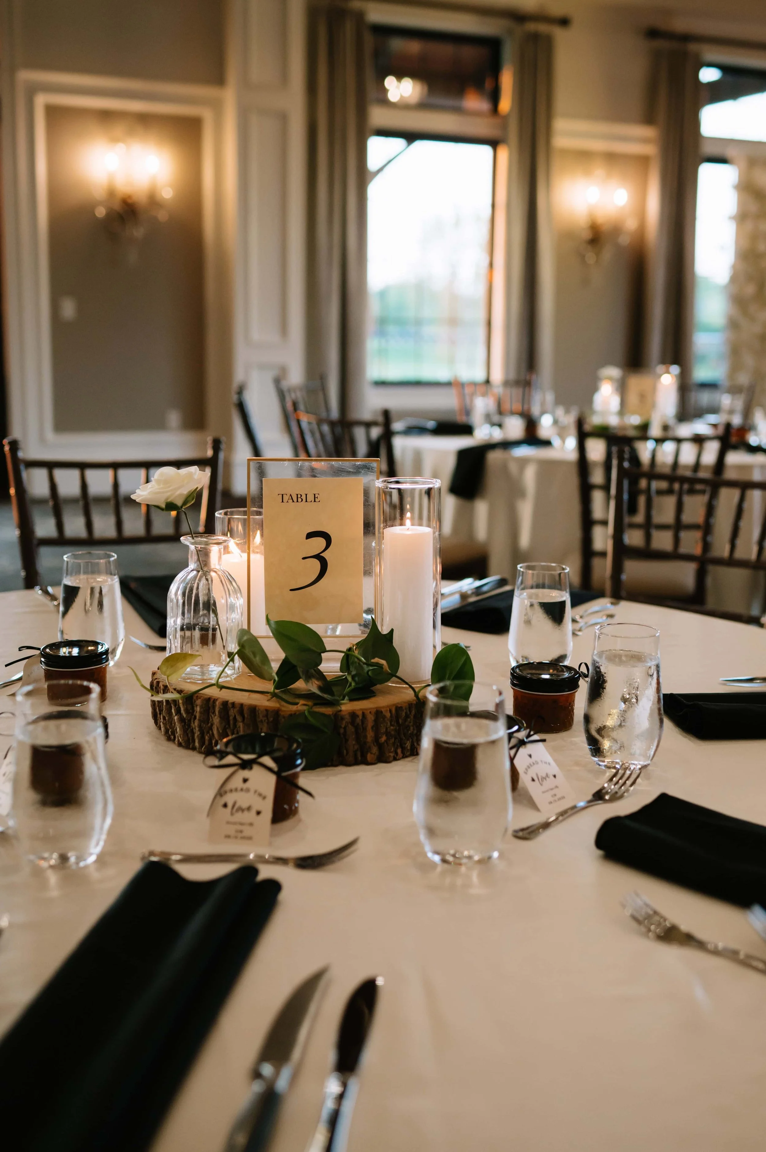 wedding table decor.jpg