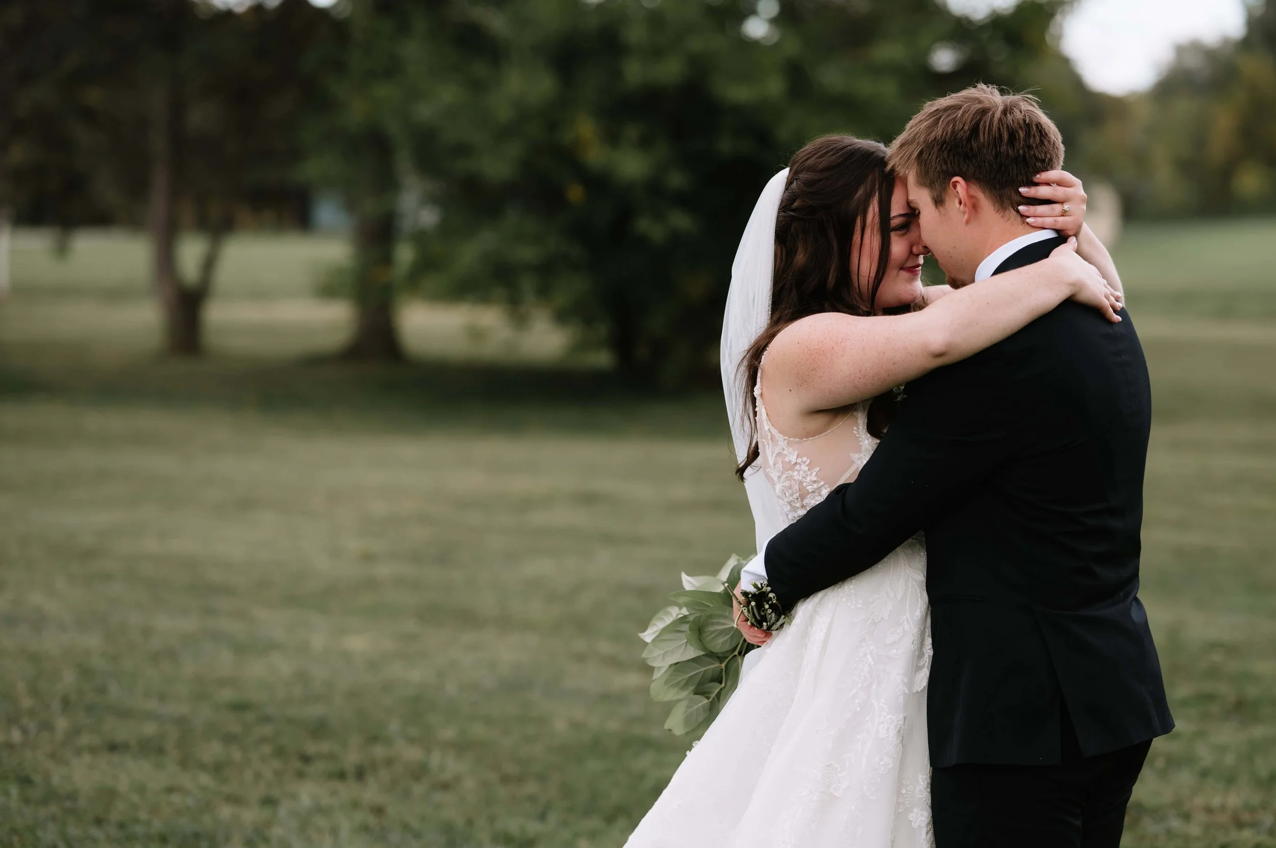 wedding portraits in syracuse.jpg