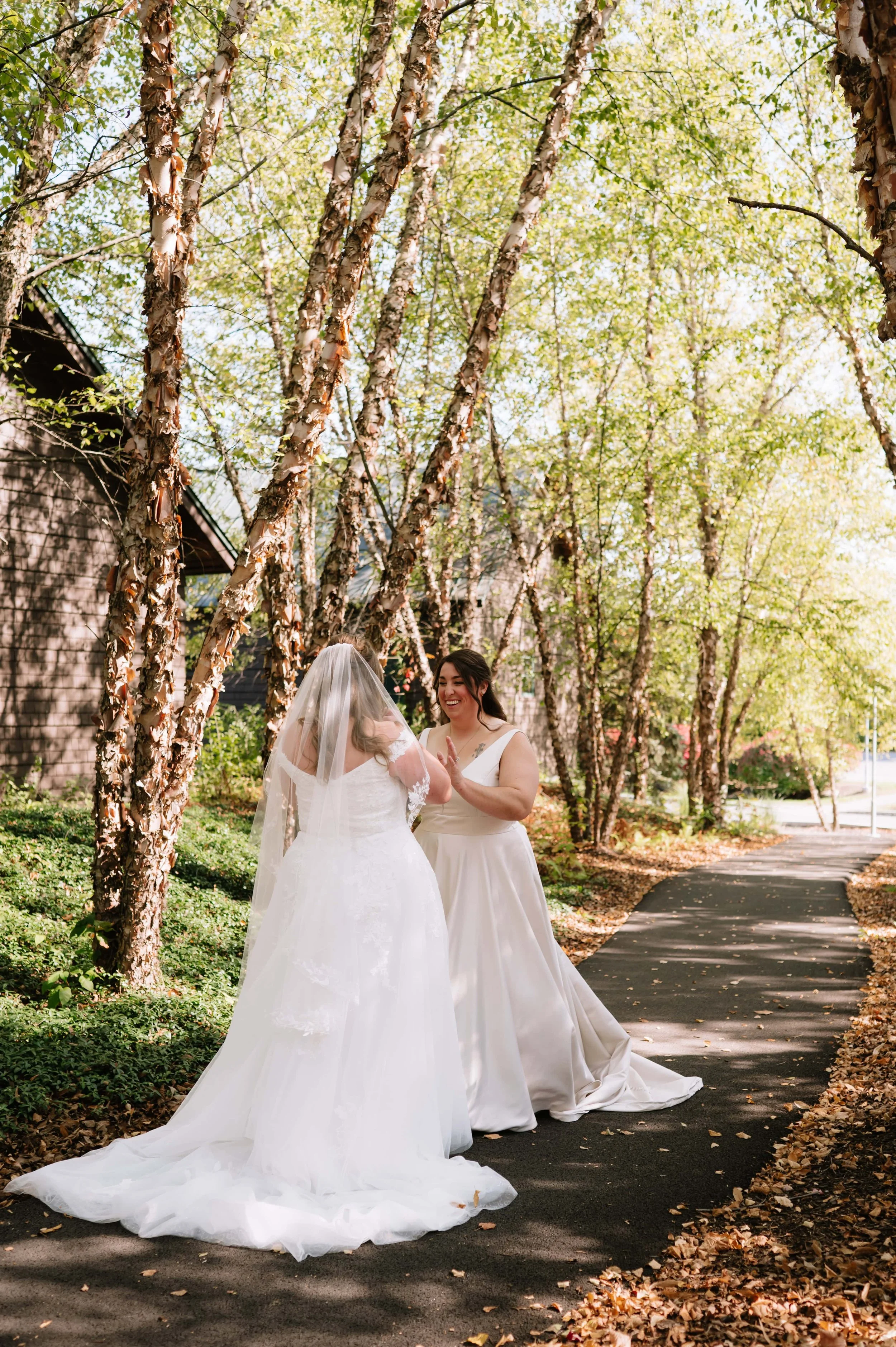 brides during first look.jpg