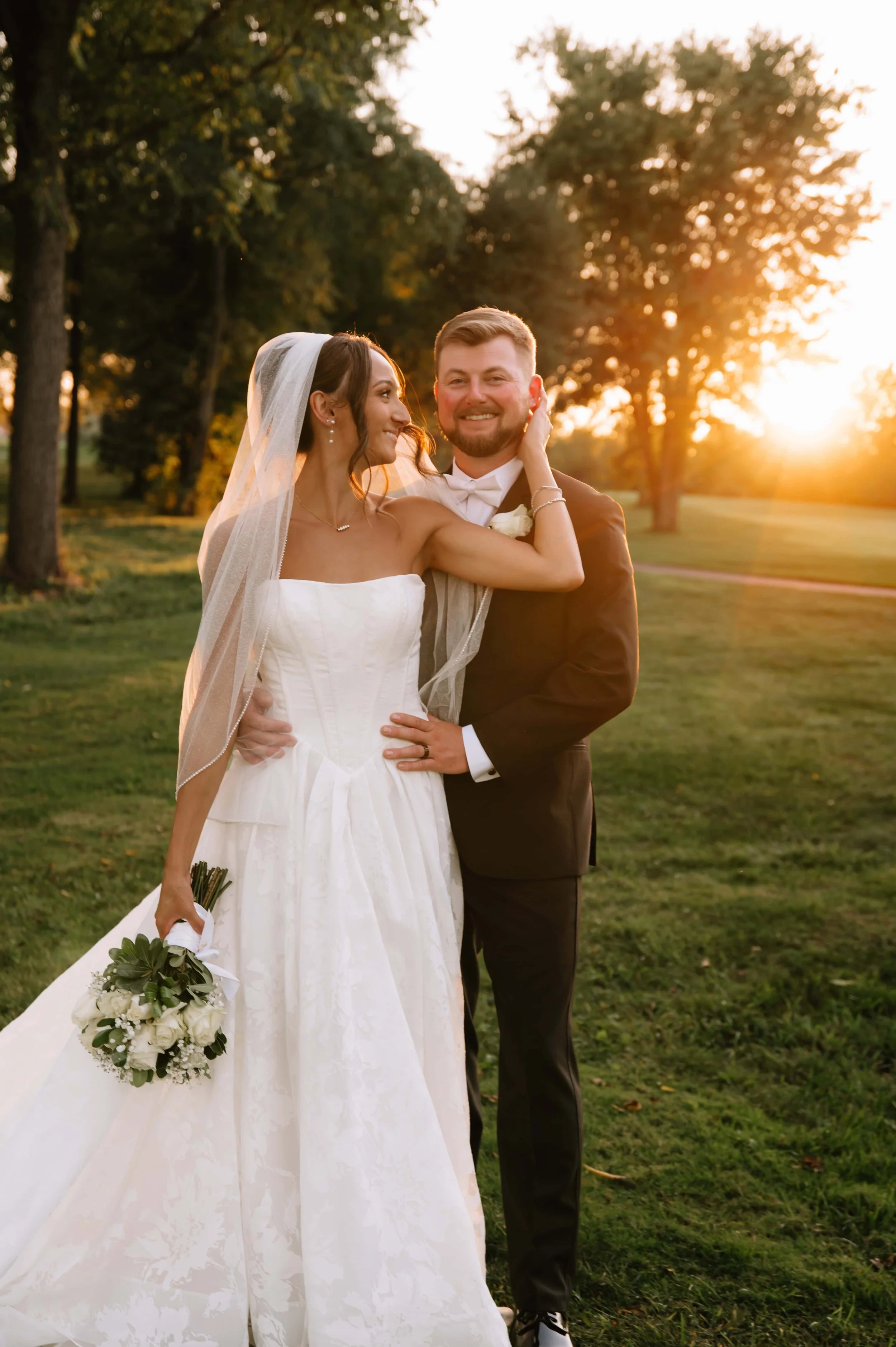 couple bridal portraits.jpg