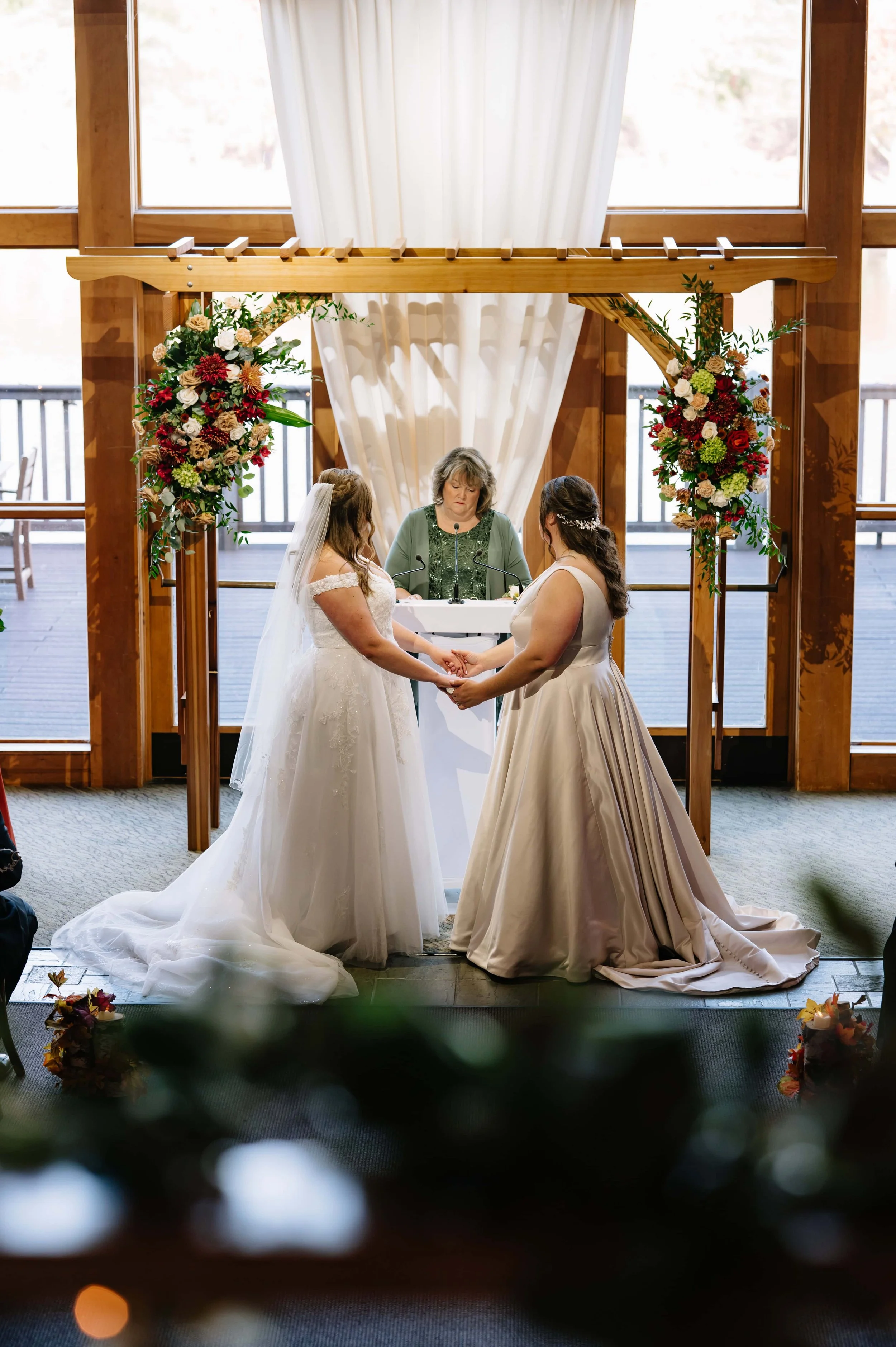 brides saying vows.jpg