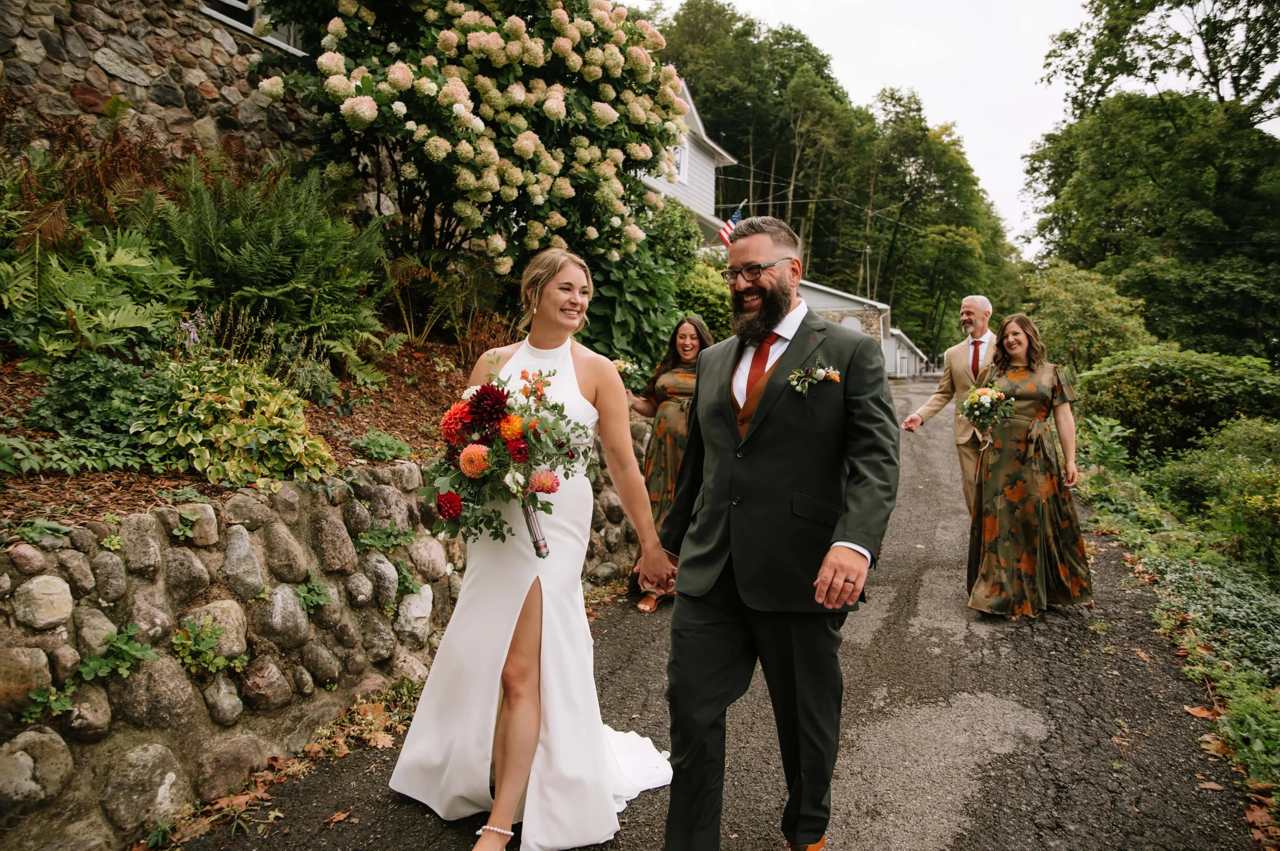 couple bridal party portraits.jpg
