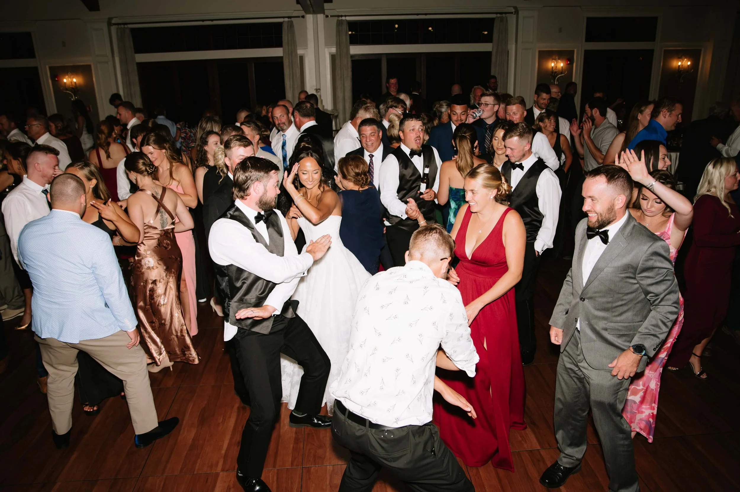 wedding dance floor.jpg