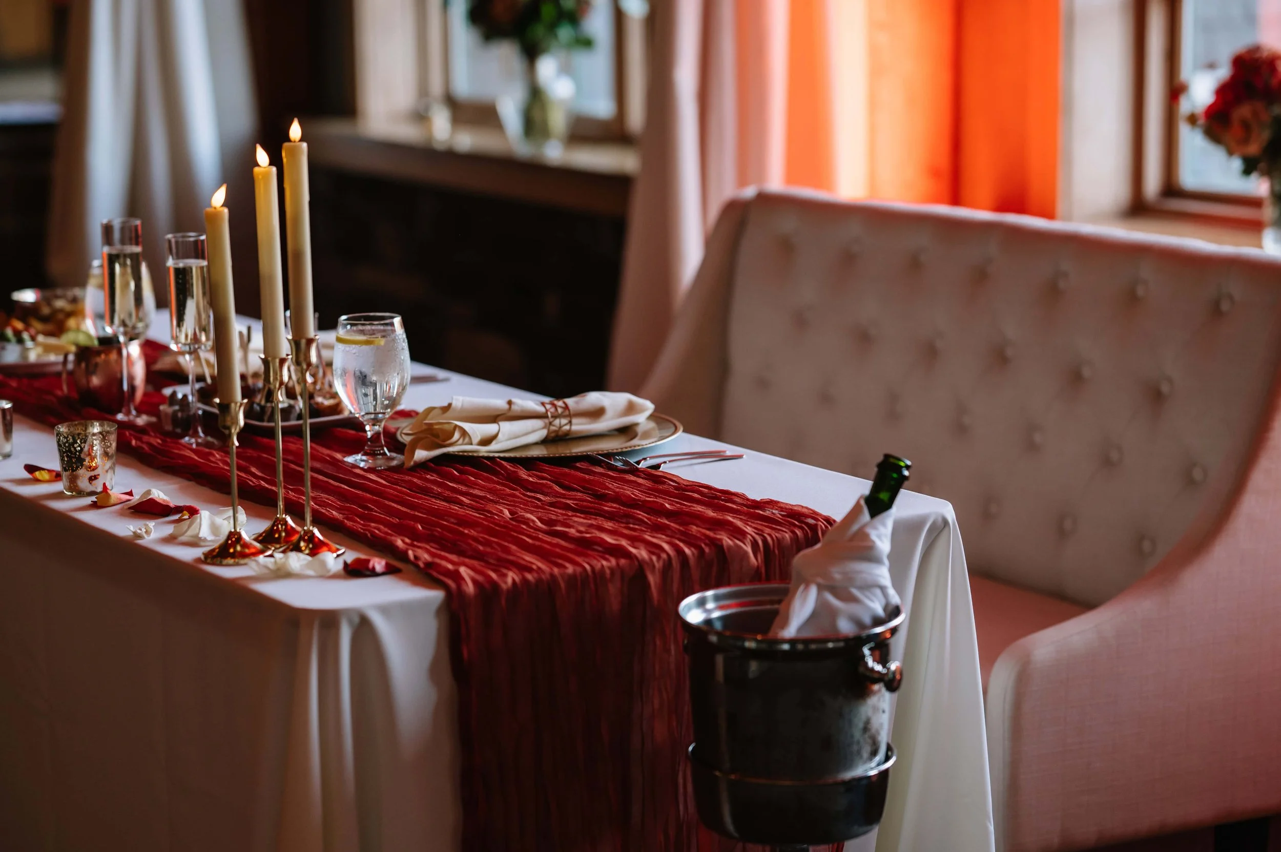 couple head table.jpg
