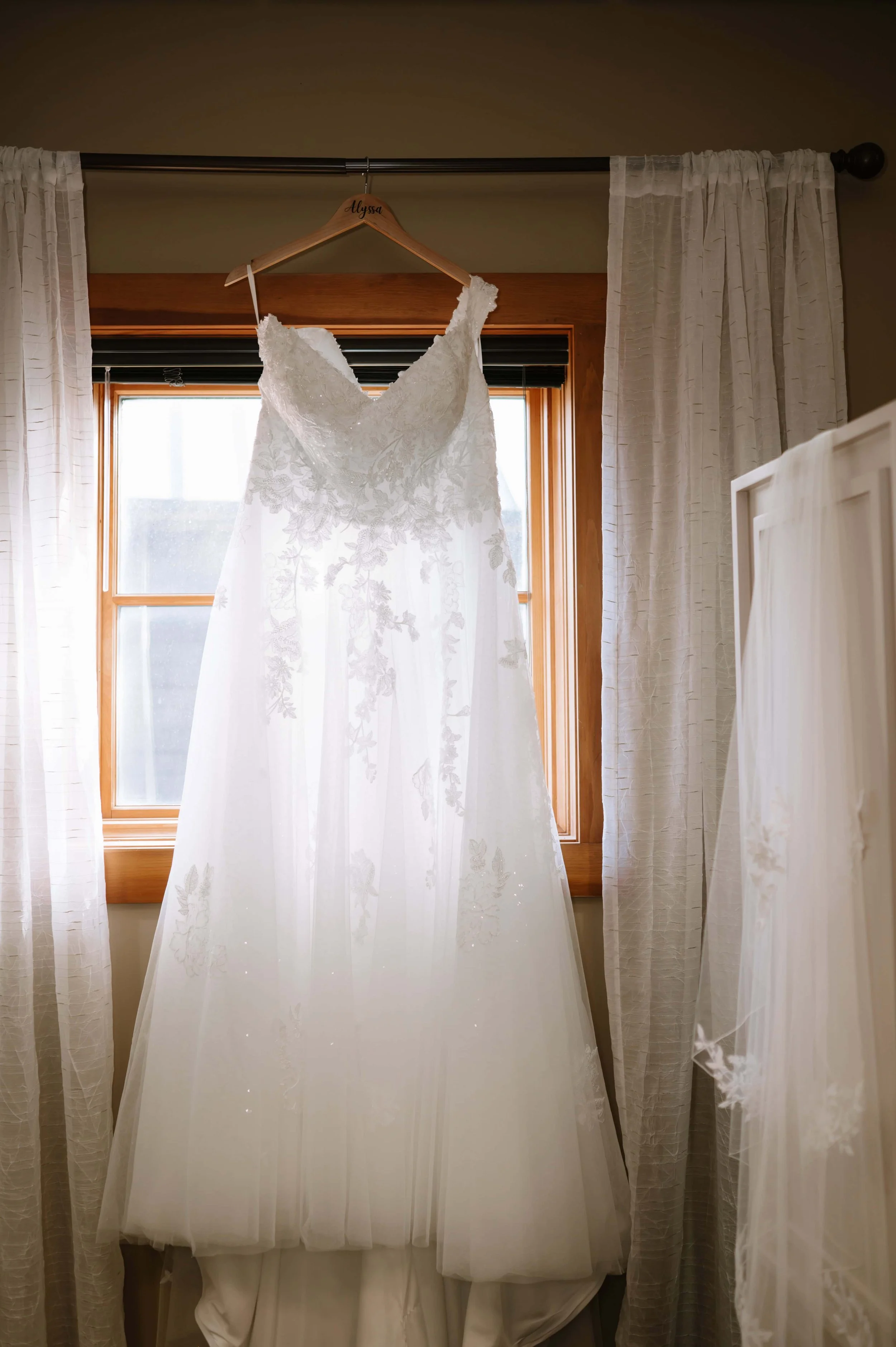 wedding dress.jpg