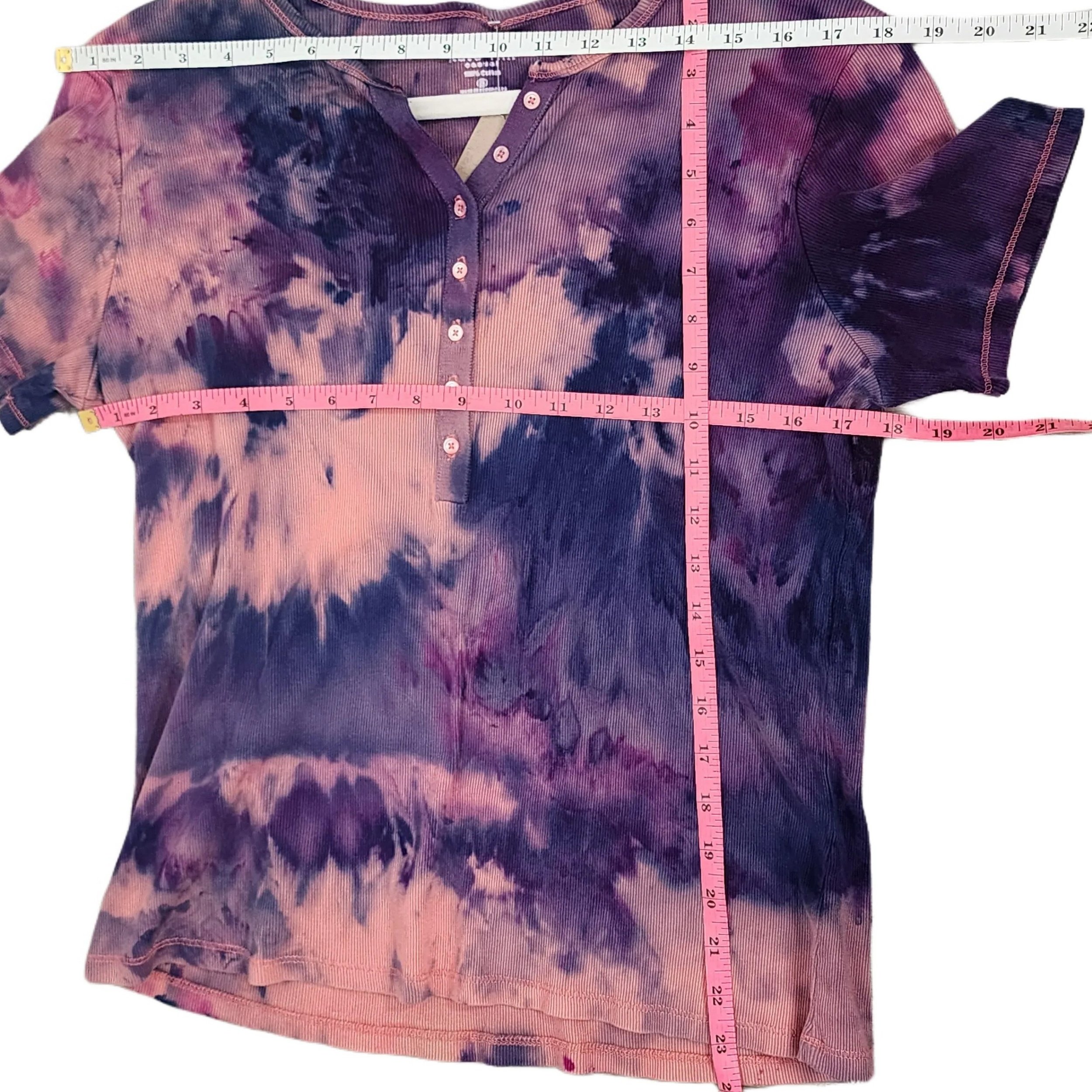 Upcycled, Tie-Dye Ribbed Cotton T-Shirt. Size: Small - Gladiator Art & Apparel