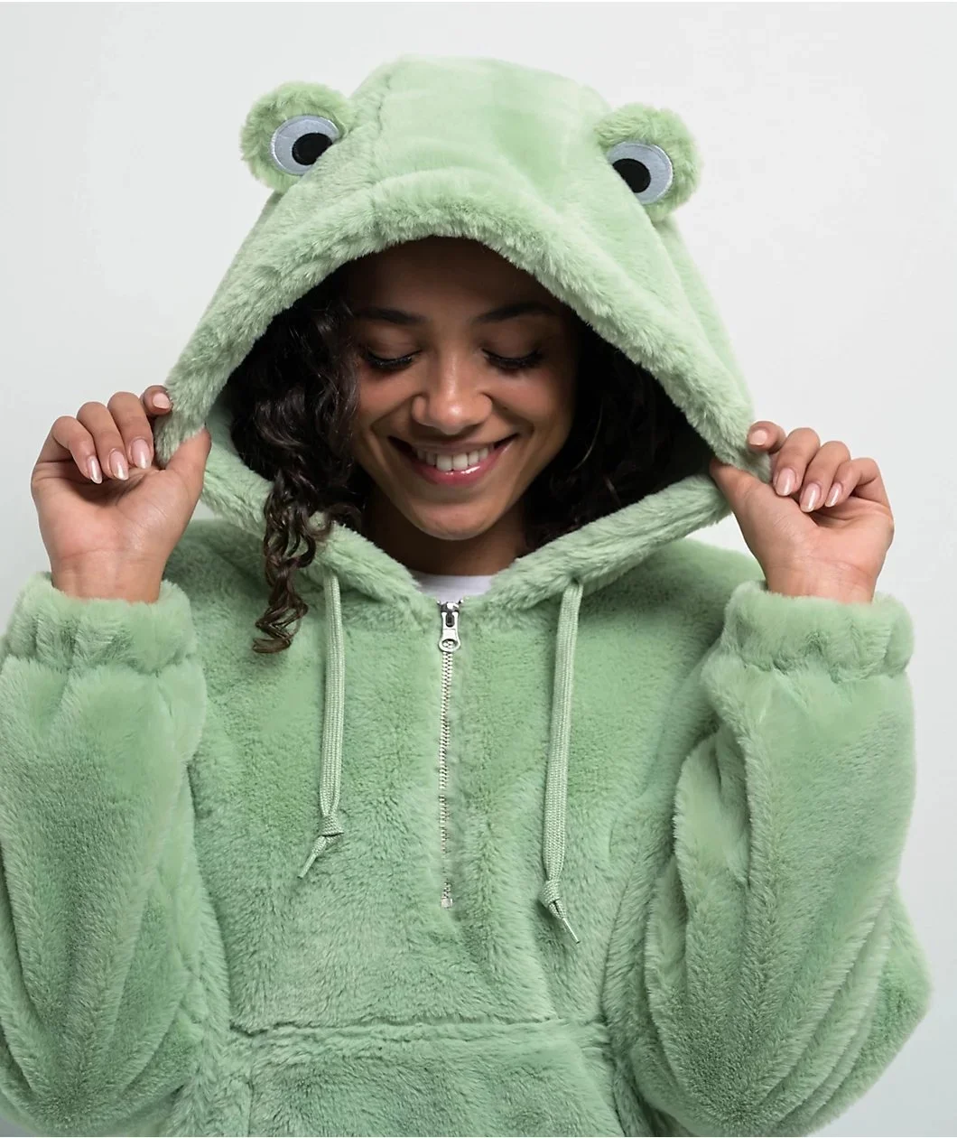 A.LAB-Kendra-Frog-Green-Sherpa-Half-Zip-Hoodie-_389384-alt4-US.jpg