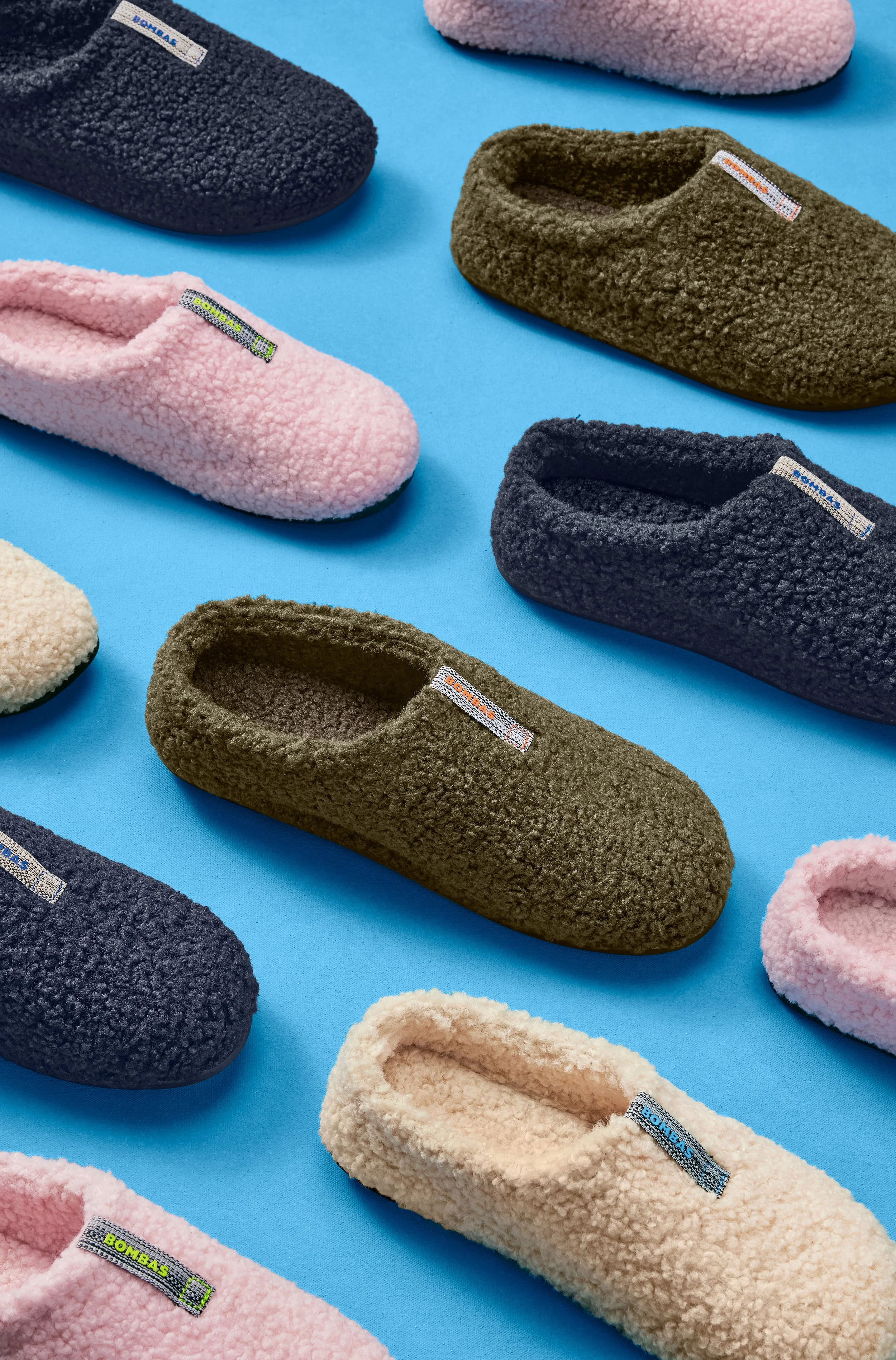 HO22_MW Email Sherpa House Slipper_2537.jpg