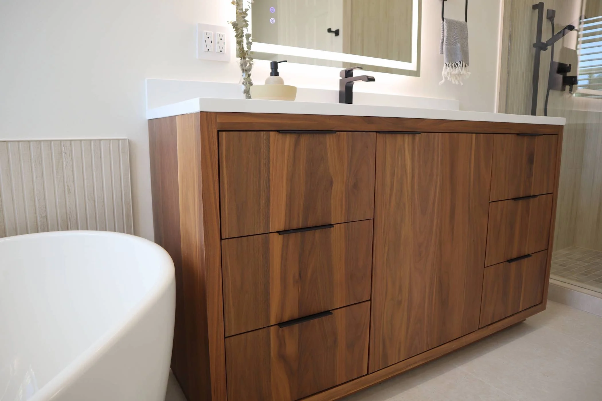 master-cabinets.JPG