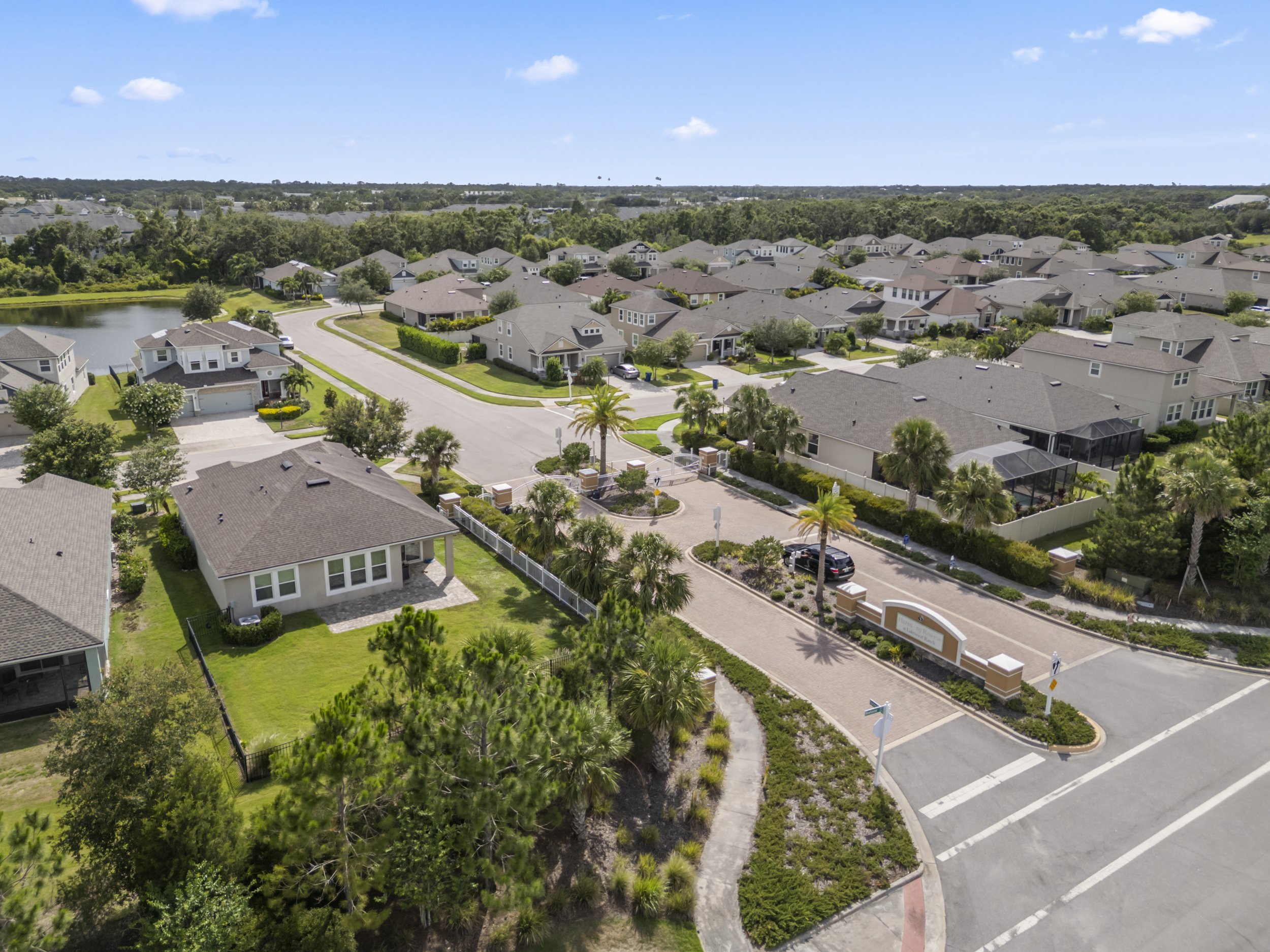 11434 Spring Gate Trl Lakewood Ranch FL 61225 31.jpg