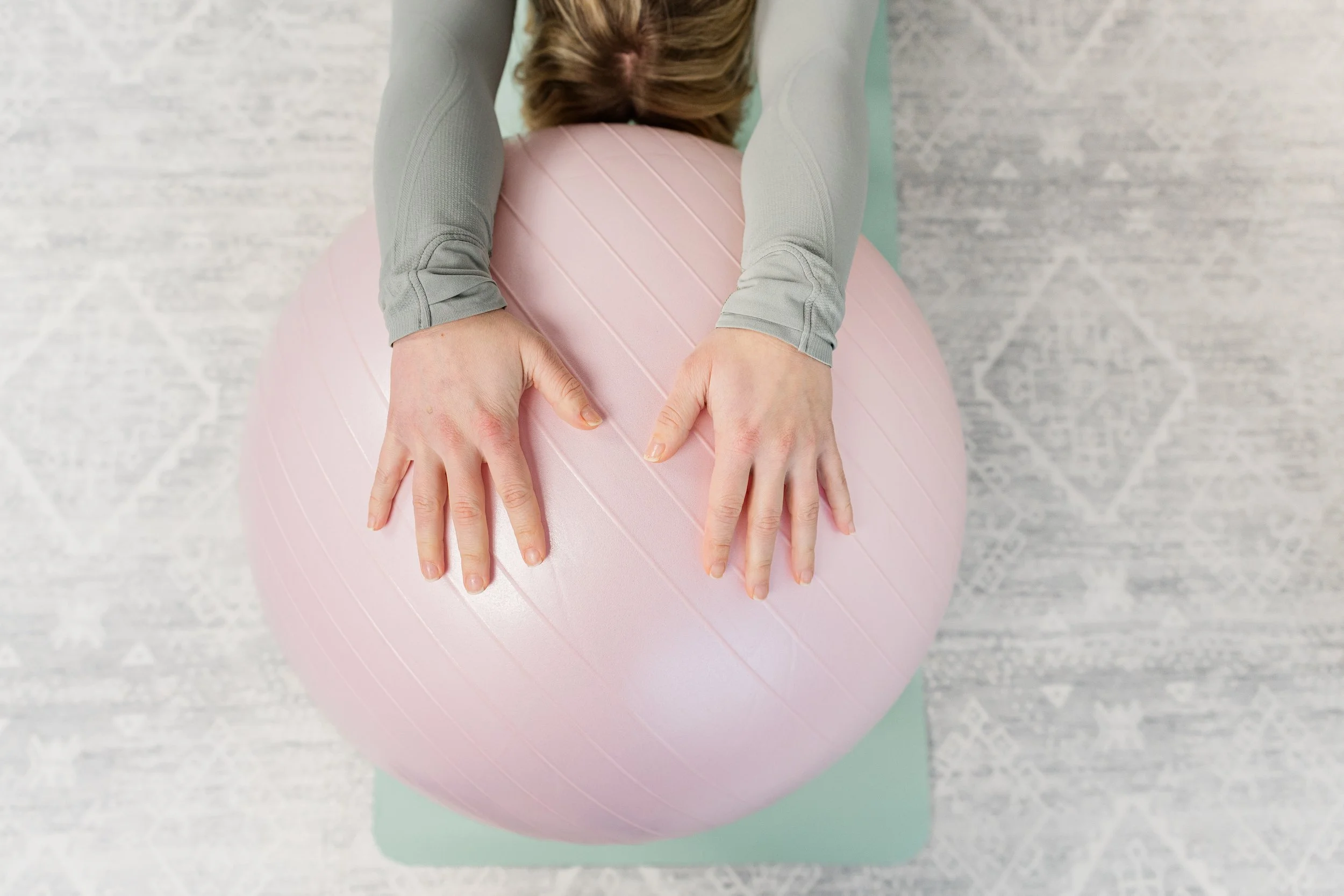 Alli-Donaldson-Source-Pelvic_sneak-peeks-Lena-Lee-Photography-7.jpg