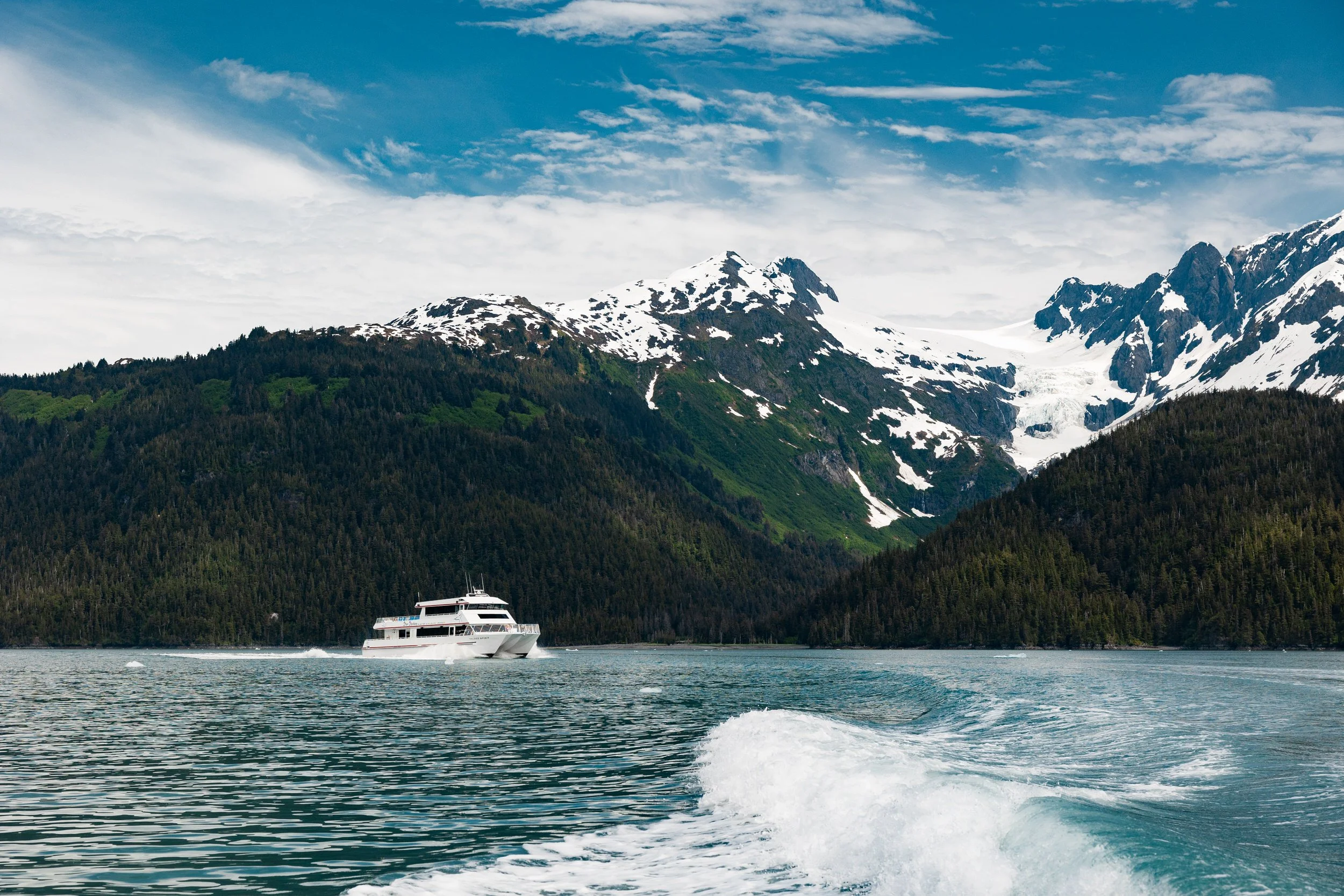 Glacier cruises in Whittier Alaska.jpg