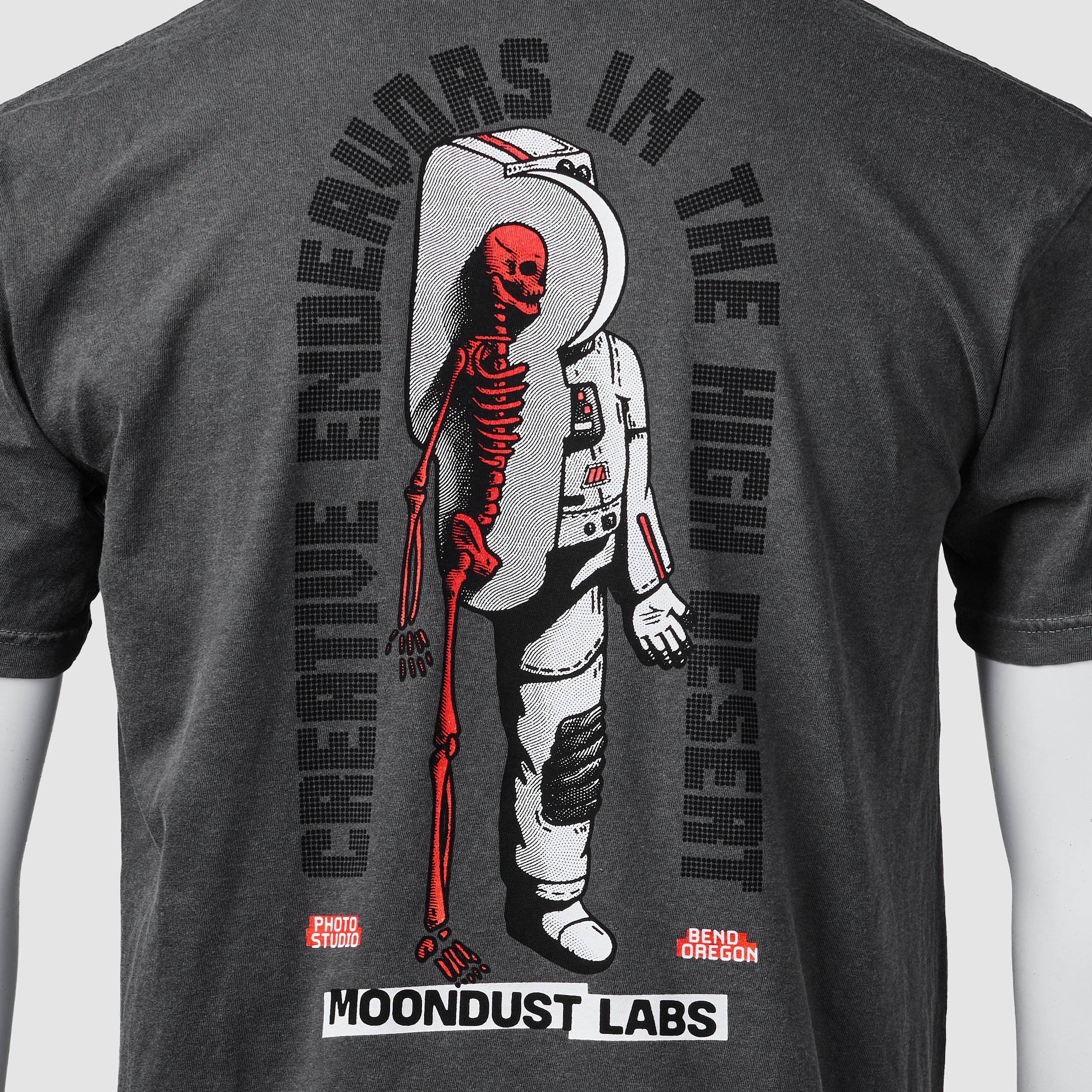 skellynaut-tshirt- 1.jpg