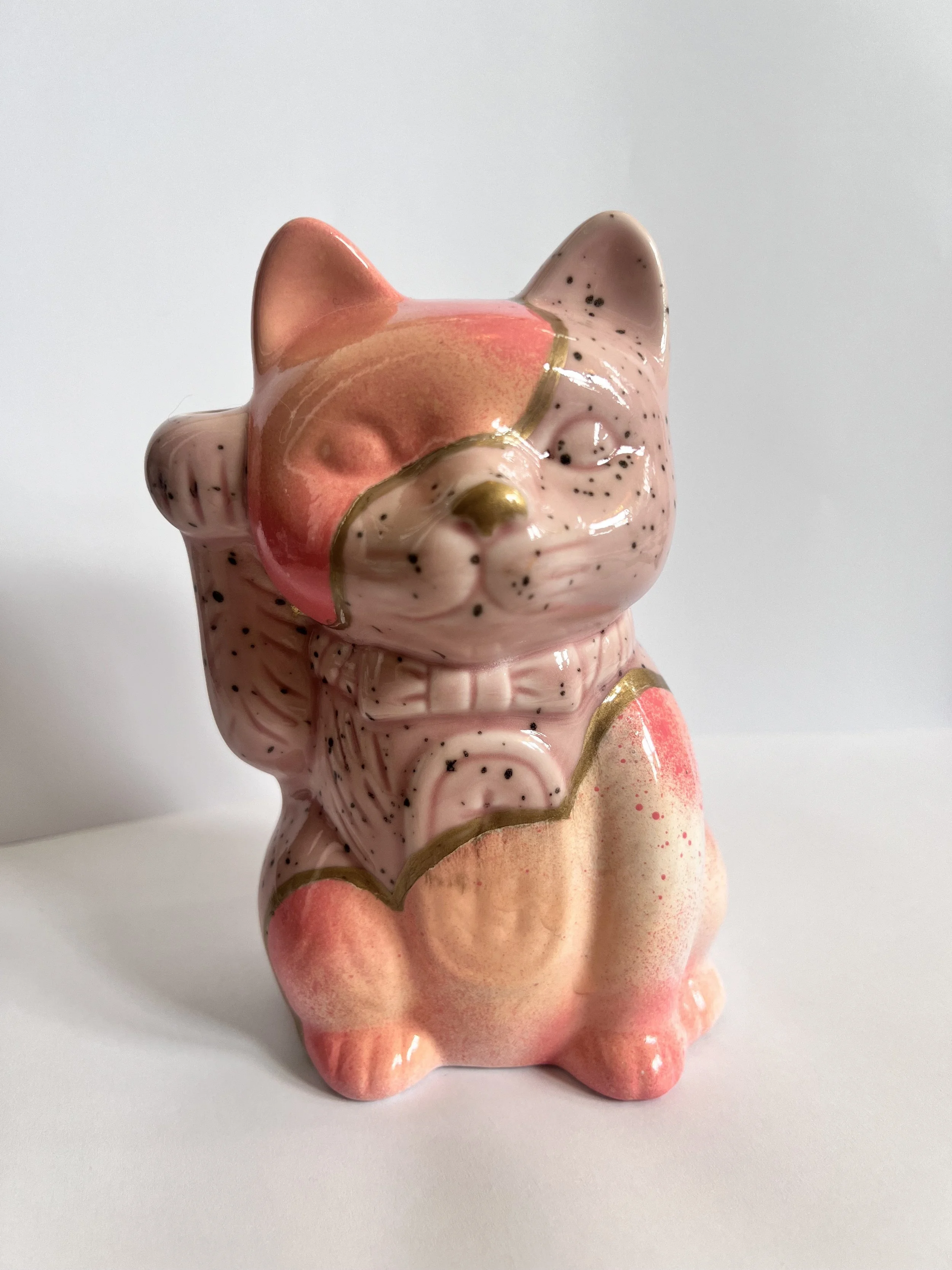 LUCKY GATO BARBIE VASE