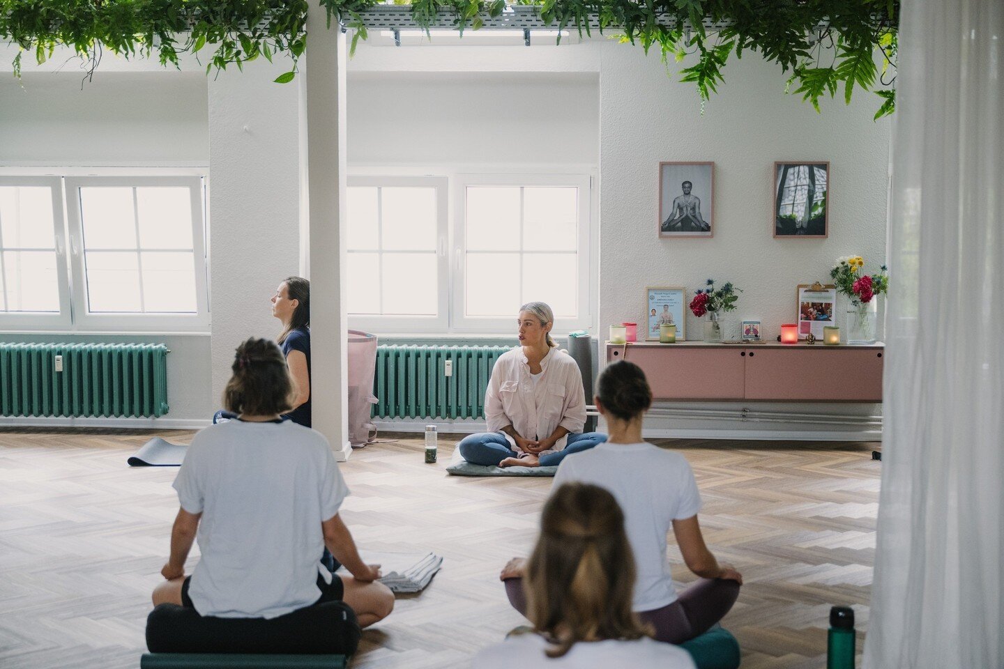 Fifth Season Recharge - Ashtanga Yoga Day Retreat⁠
.⁠
Whether you wish to take a break in-between celebrating to recharge or are hoping to avoid Karneval altogether, we are happy to provide a calm escape right in the centre of Bonn.⁠
.⁠
Join us on Sa