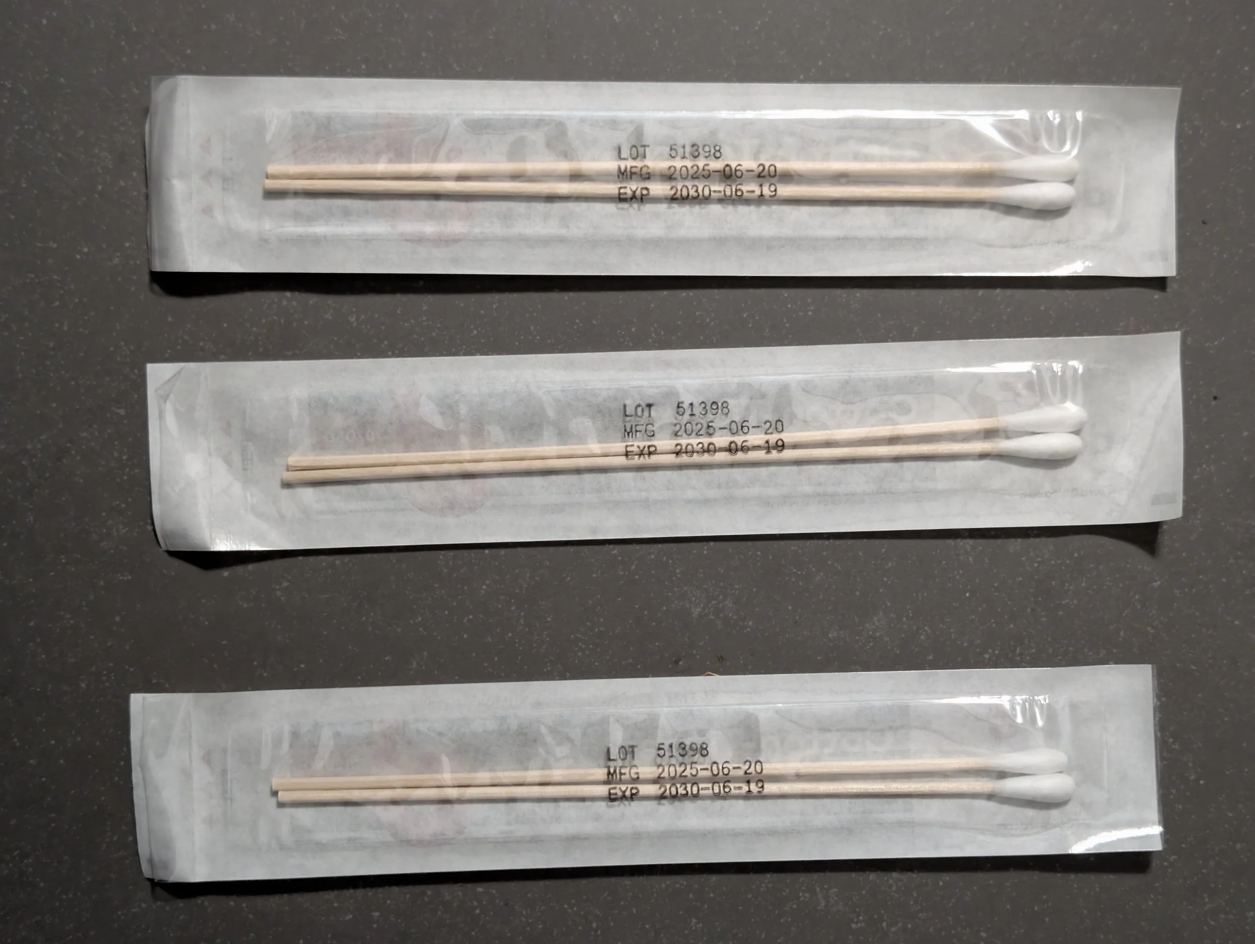 Cotton-Tipped Wood Applicators  10 Pack